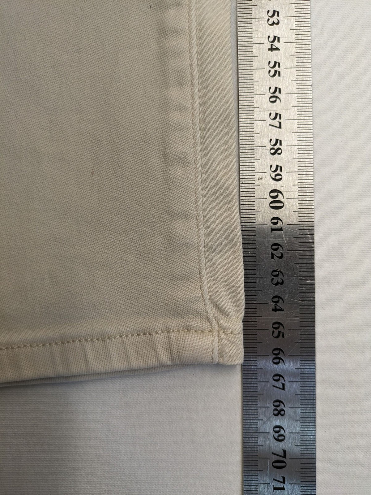 Circle Of Trust beige straight jeans with elastic waistband, drawstring, and classic 5-pocket design.