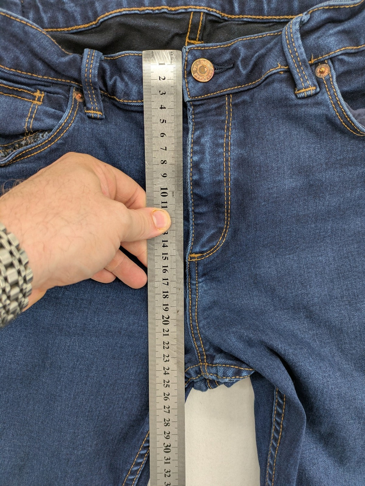 Q/S Designed By blue skinny jeans classic 5-pocket style with zipper and button closure