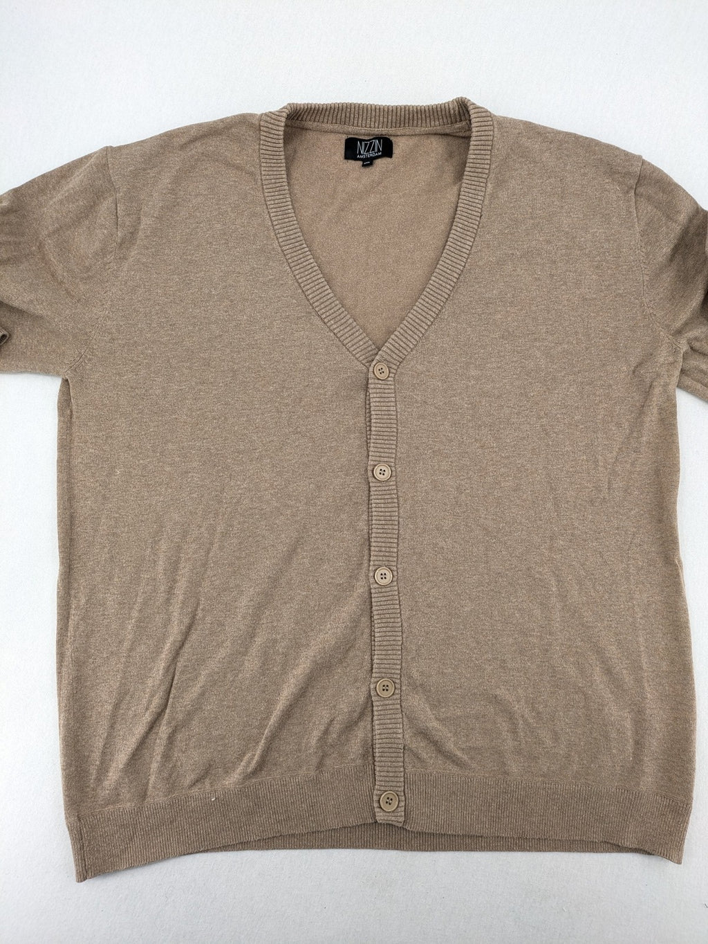 Nizzin Amsterdam knit jumper beige V-neck with button placket and soft cotton blend.