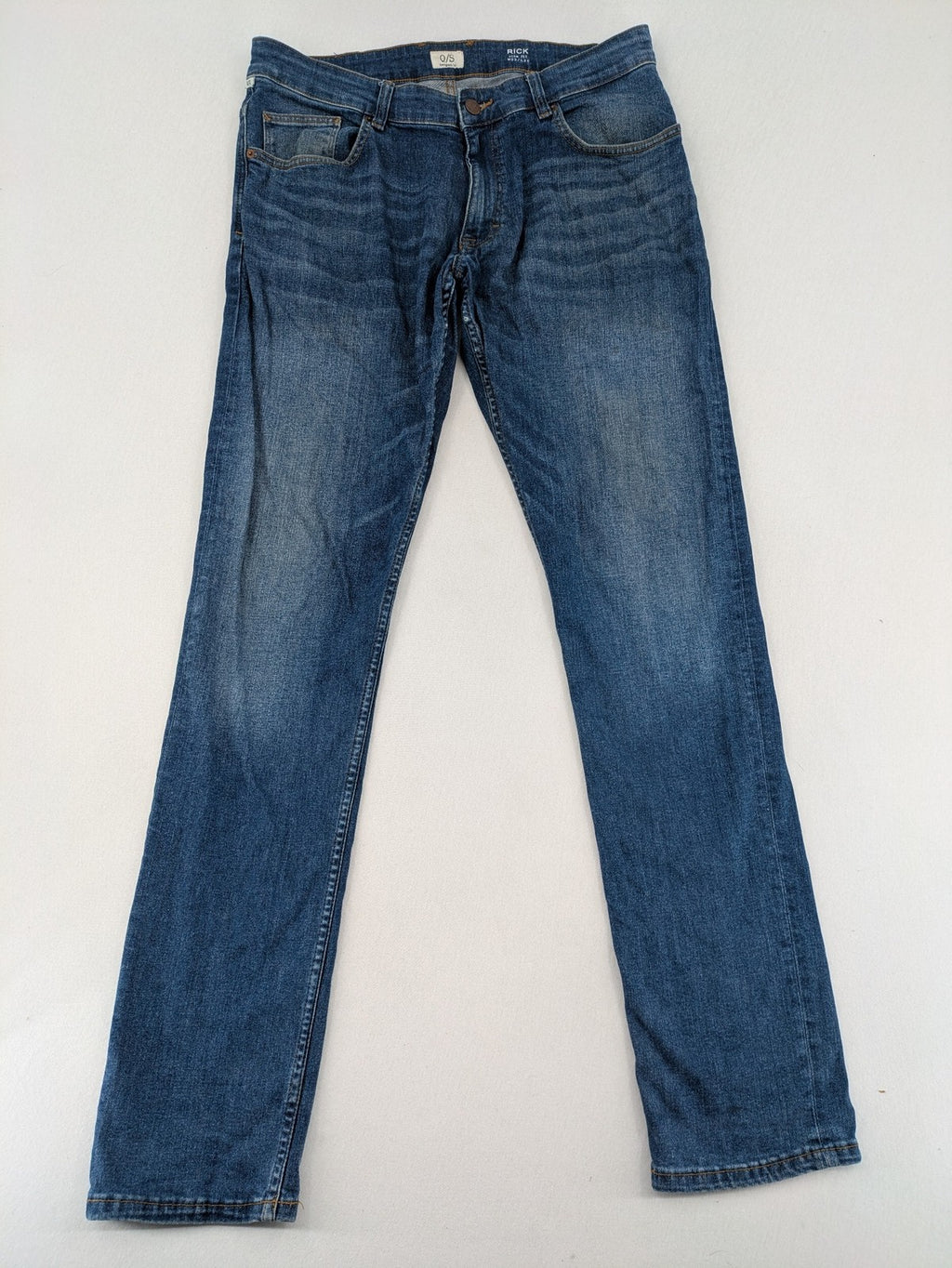 s.Oliver blue slim fit jeans medium wash stretch denim with classic design