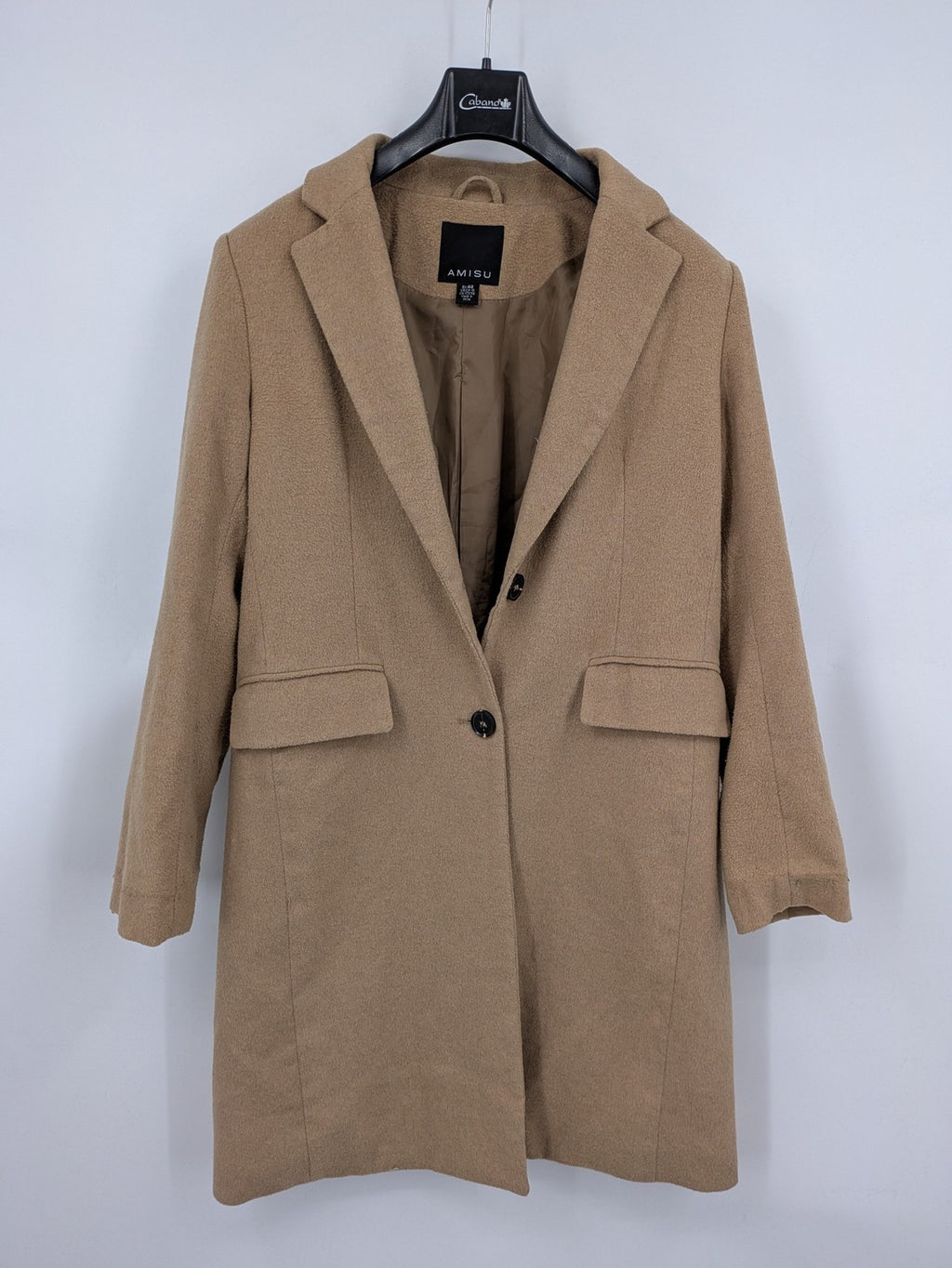 Amisu beige wool jacket single-breasted with lapel collar and two flap pockets.
