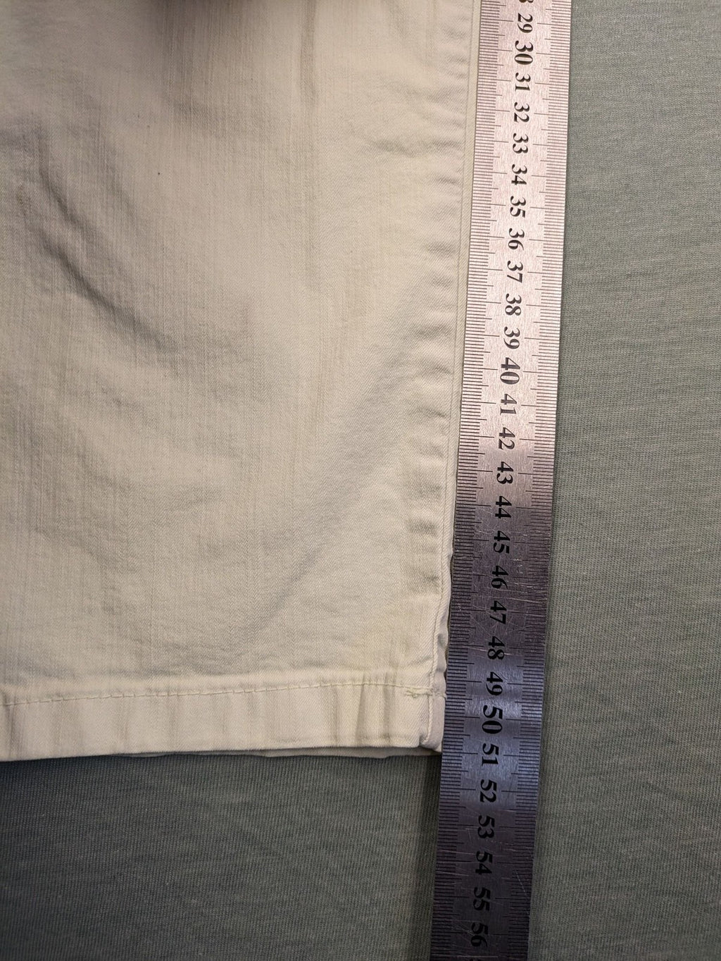 Zerres beige Capri pants soft cotton blend with zip pockets and Comfort-N logo.