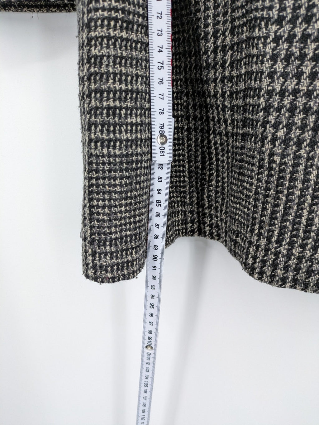 Xanaka beige trench coat houndstooth pattern wool blend with matching belt.