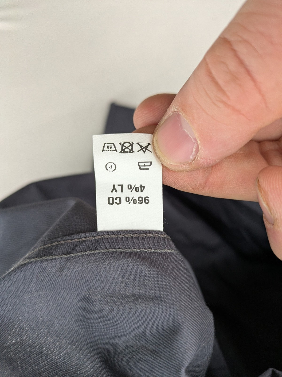 bageTTi grey button-down shirt with white contrast collar and cuffs, cotton blend material.