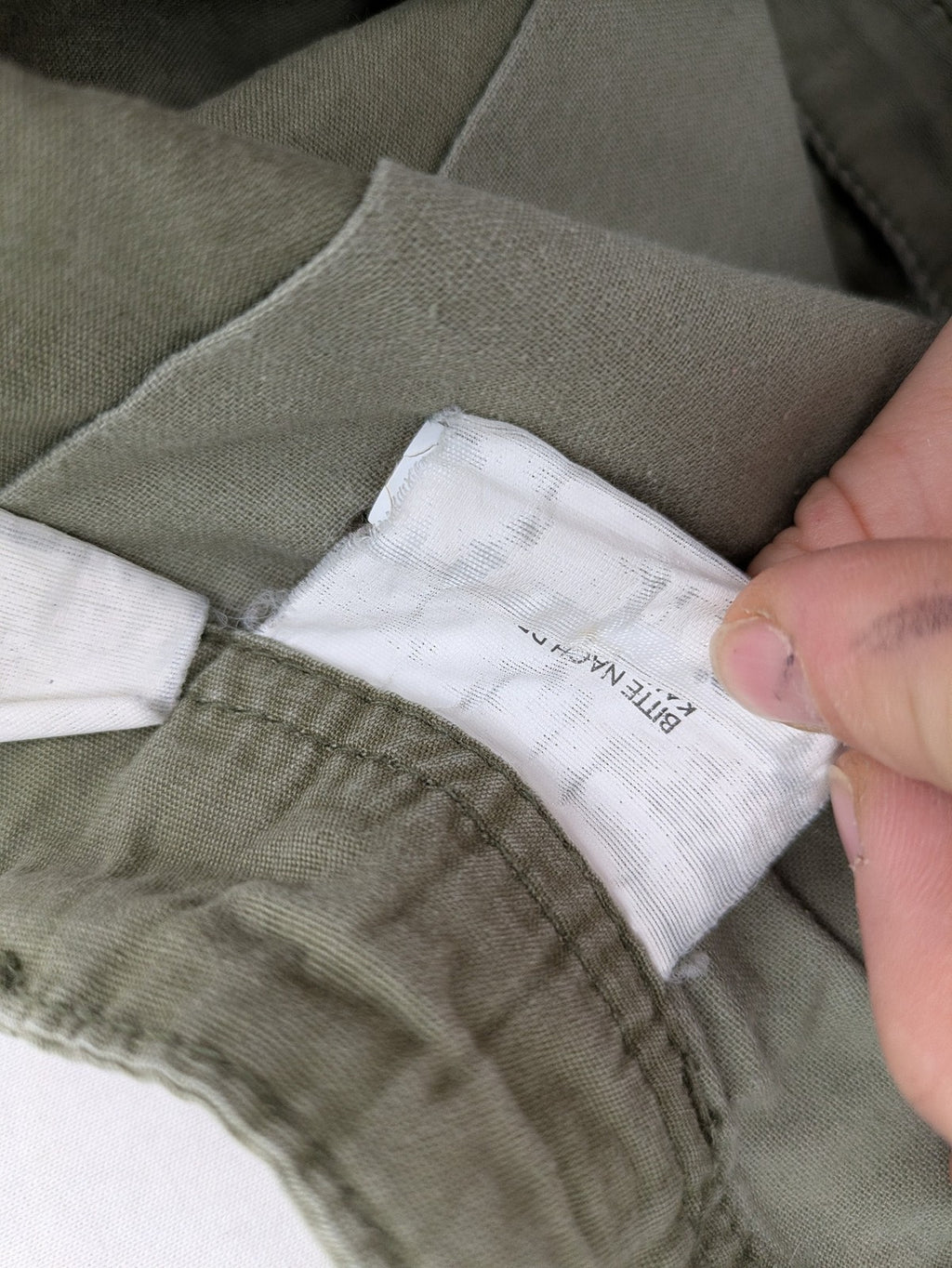 Jan Paulsen khaki chino shorts flat front cotton with classic design and breathable material.