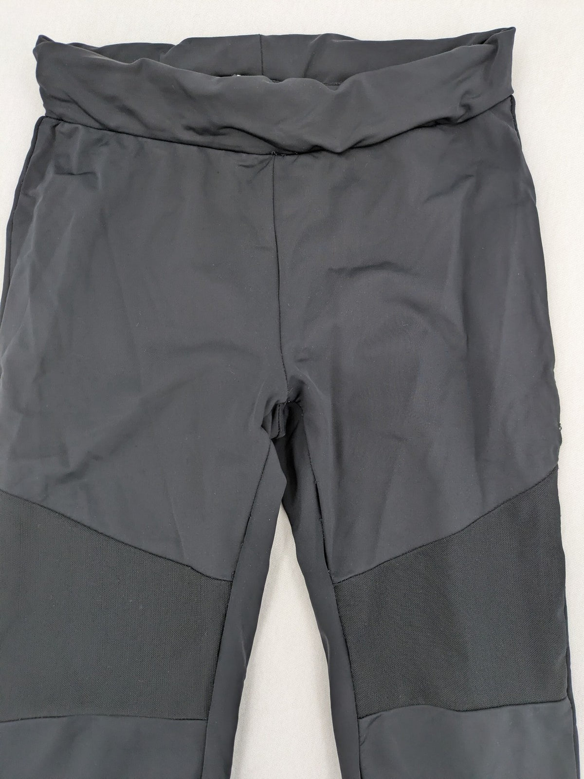 Urban Classics black bicycle tights with grey knee panels and high waist design.