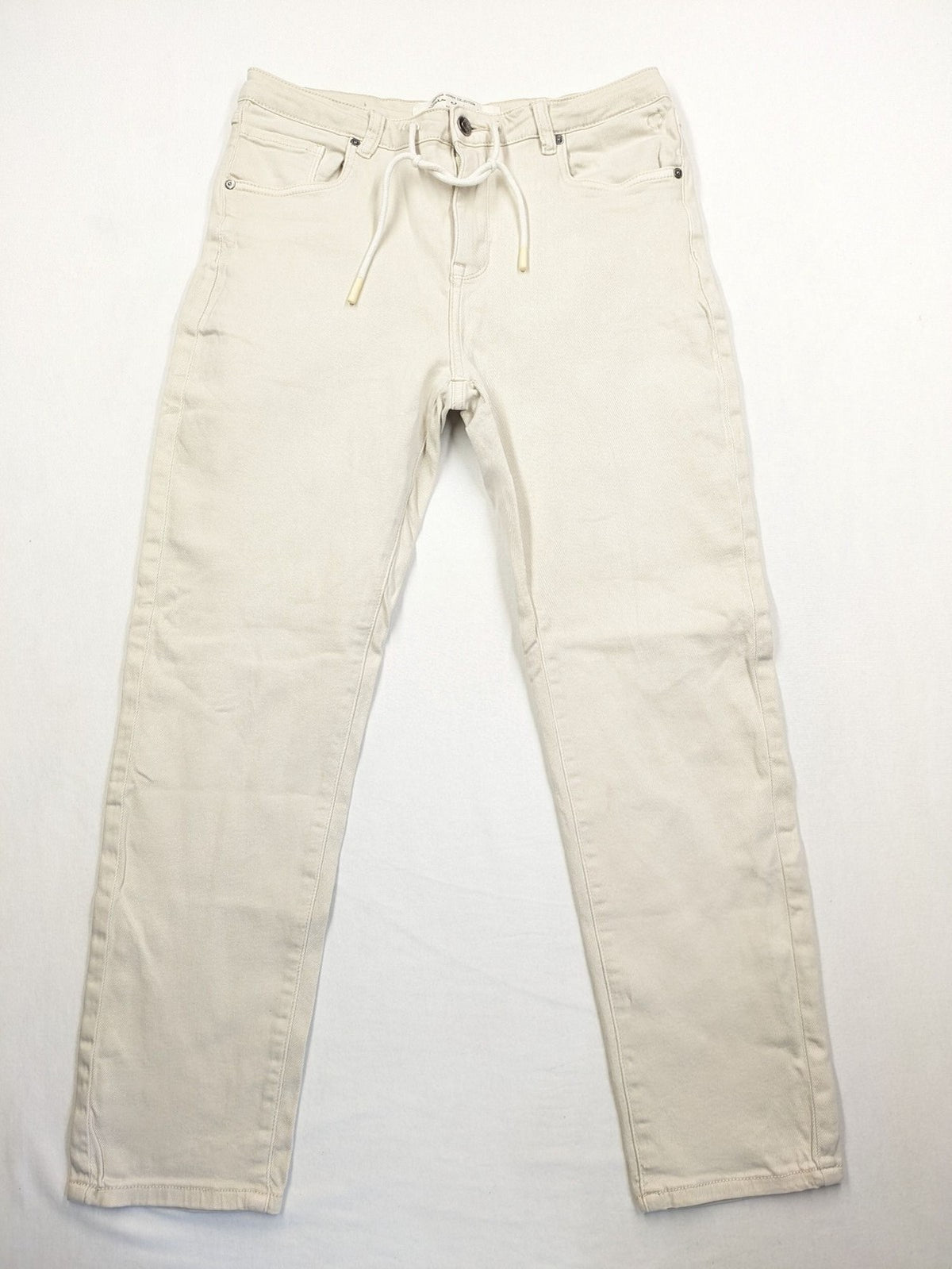 Circle Of Trust beige straight jeans with elastic waistband, drawstring, and classic 5-pocket design.