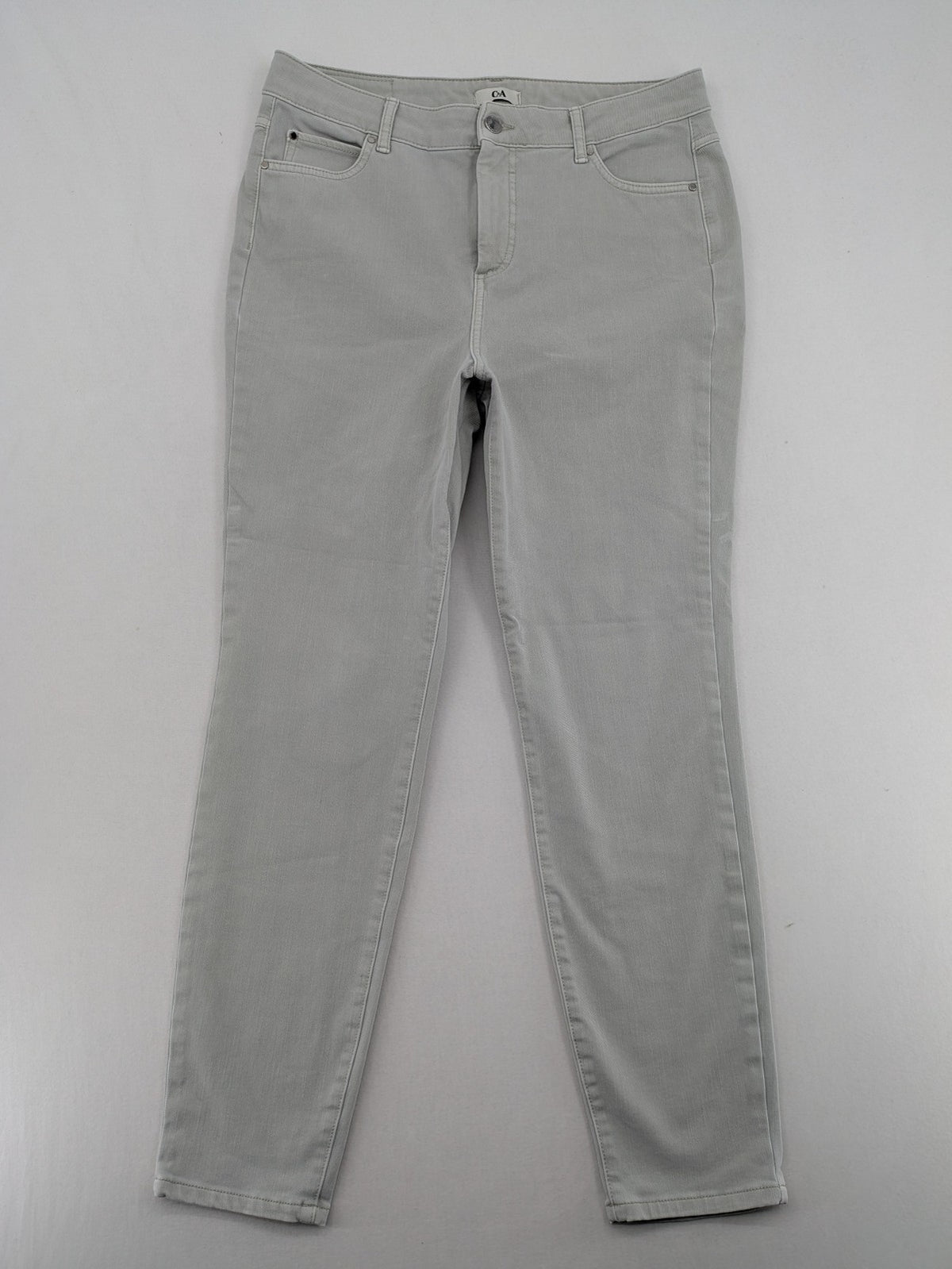 C&A grey slim fit straight jeans with classic 5-pocket design and zipper.