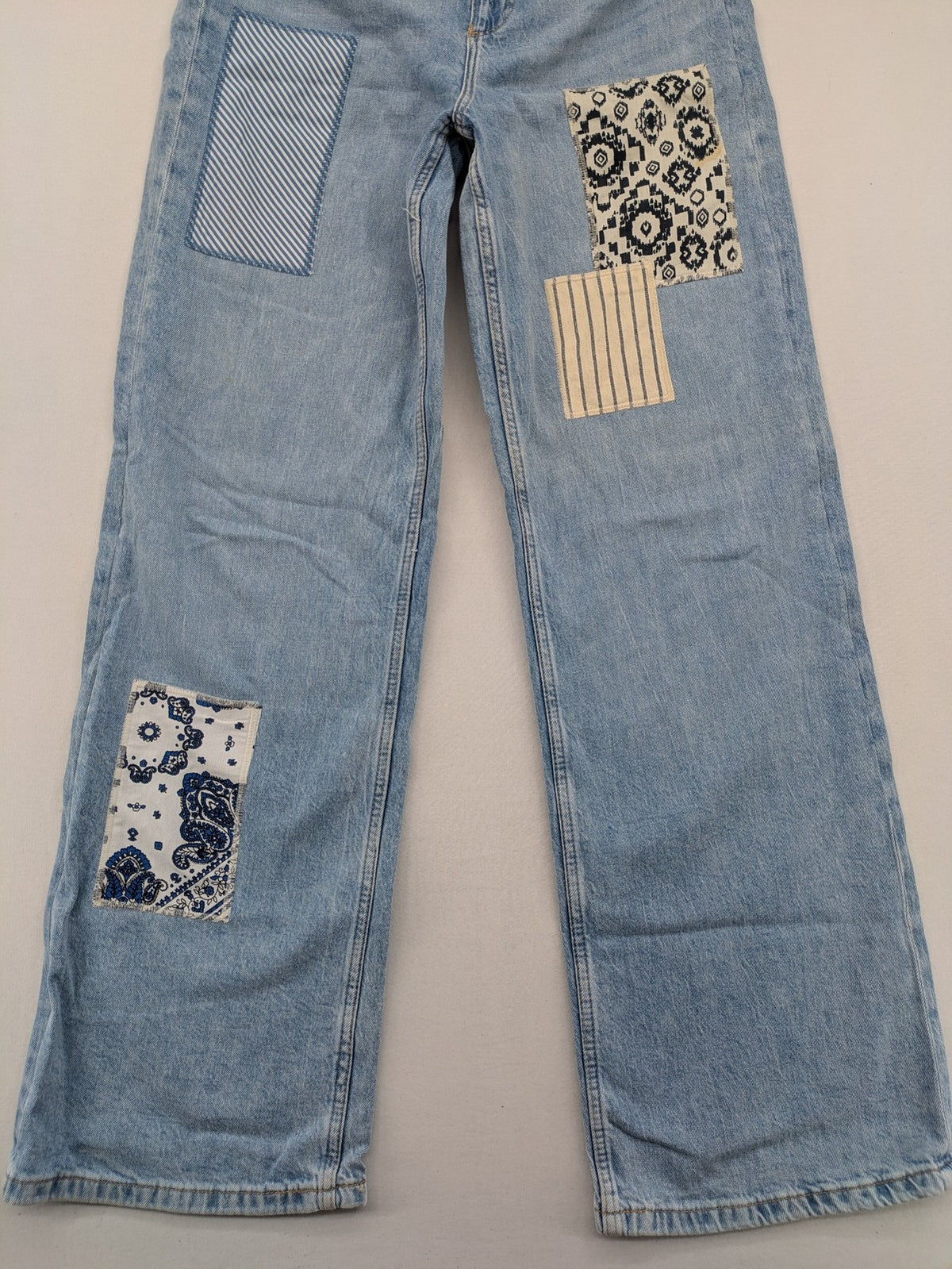 H&M wide leg high waist jeans beige blue white patchwork design with light wash