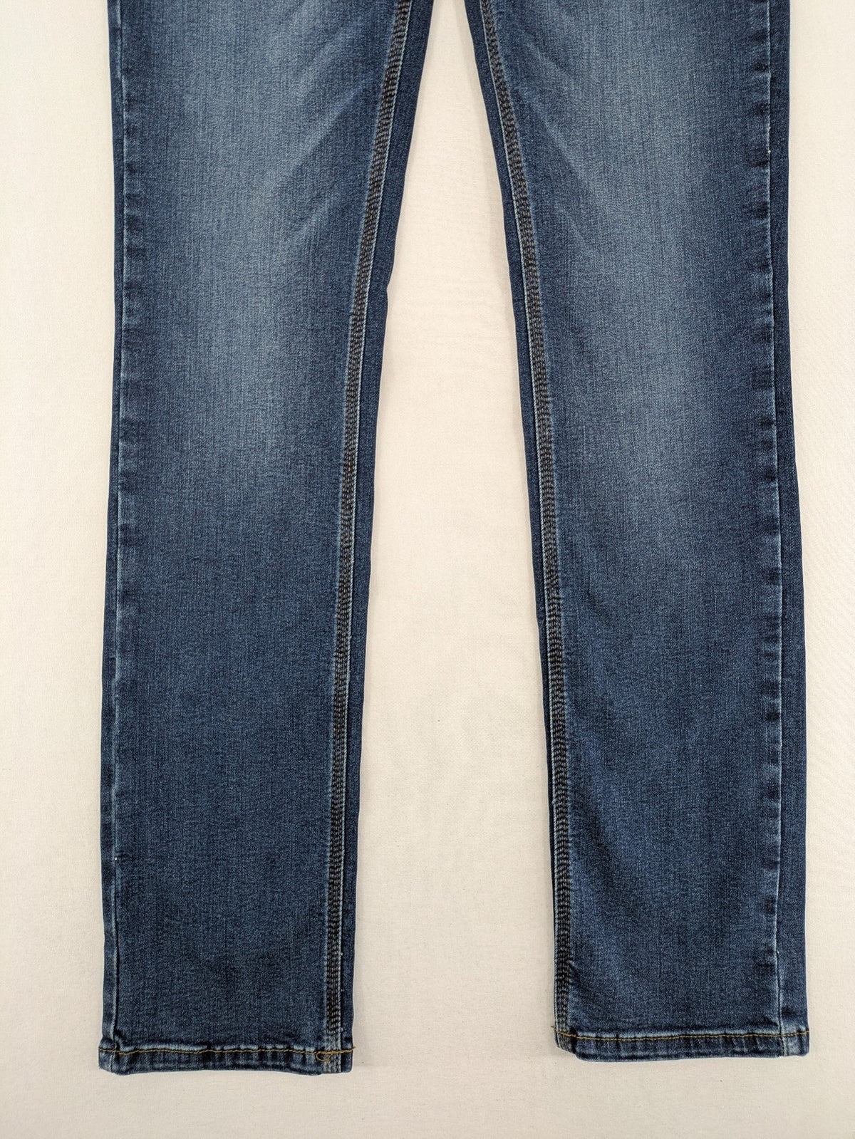 LTB blue straight jeans mid rise slim straight fit with stretch denim material