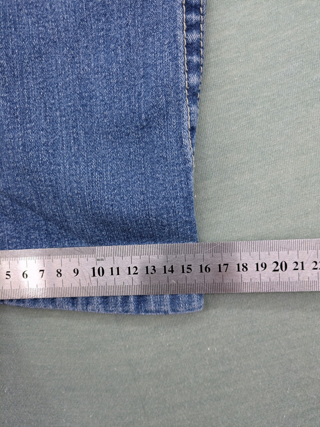 Bamboo blue straight jeans size 158, medium wash, classic 5-pocket style, stretch denim.