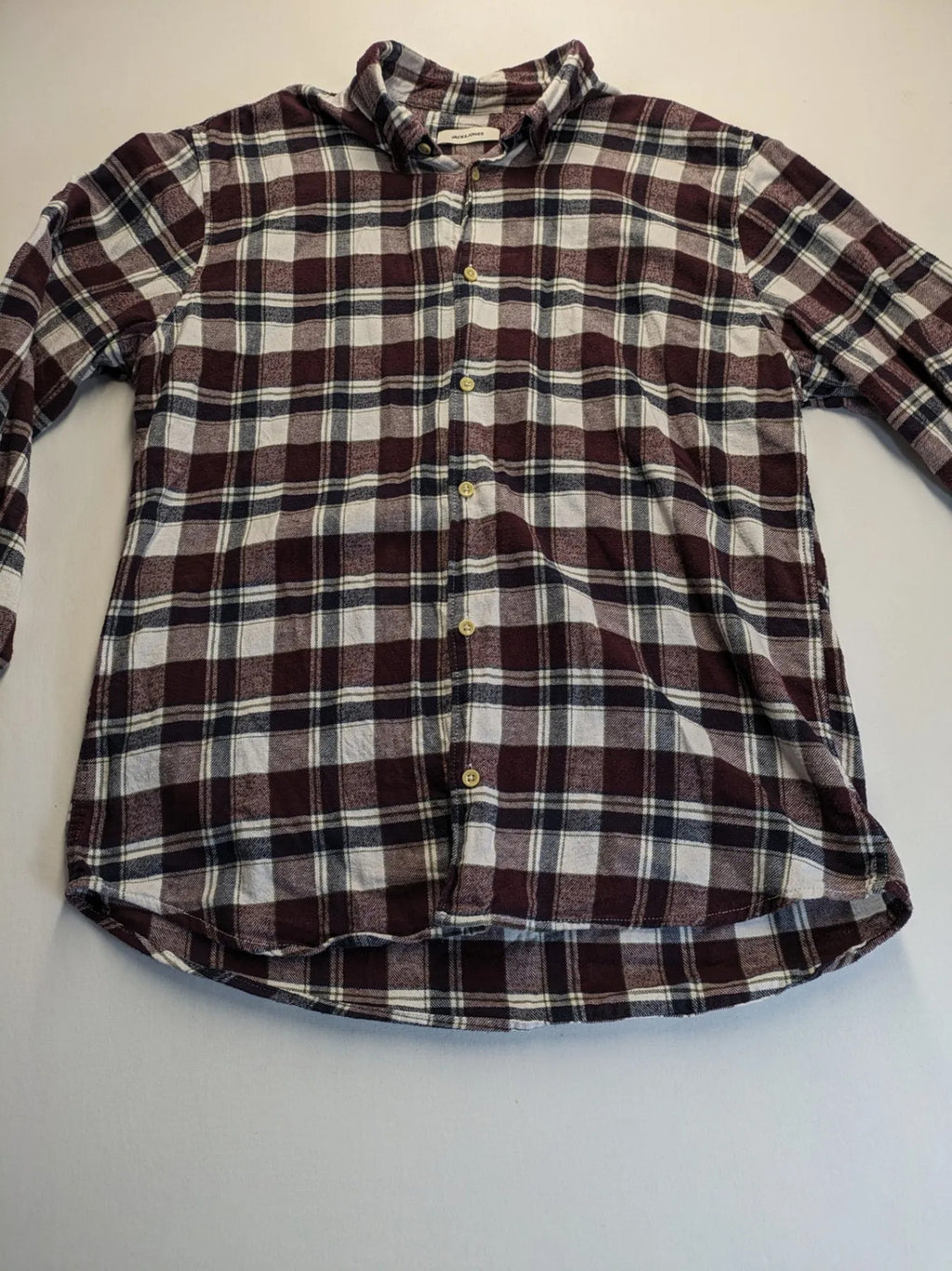 Jack & Jones flannel shirt red check pattern, long sleeves, 100% cotton, classic collar.