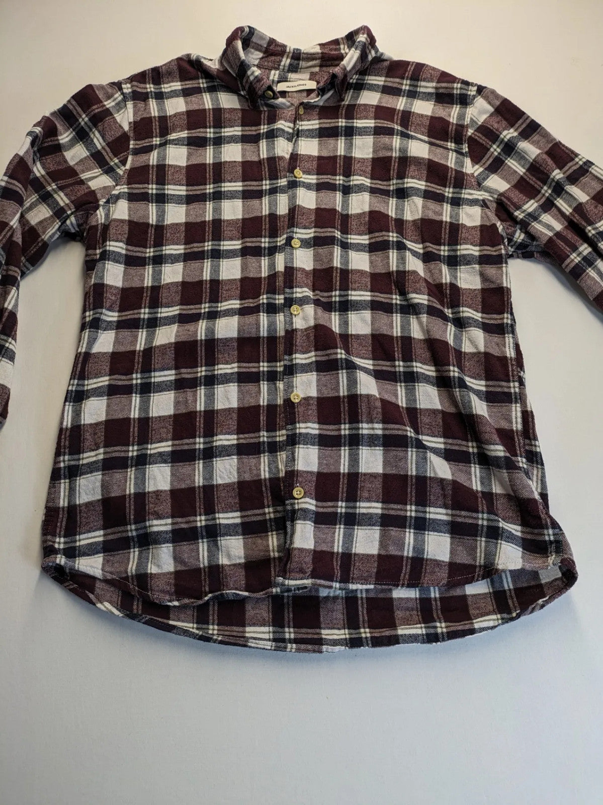Jack & Jones flannel shirt red check pattern, long sleeves, 100% cotton, classic collar.