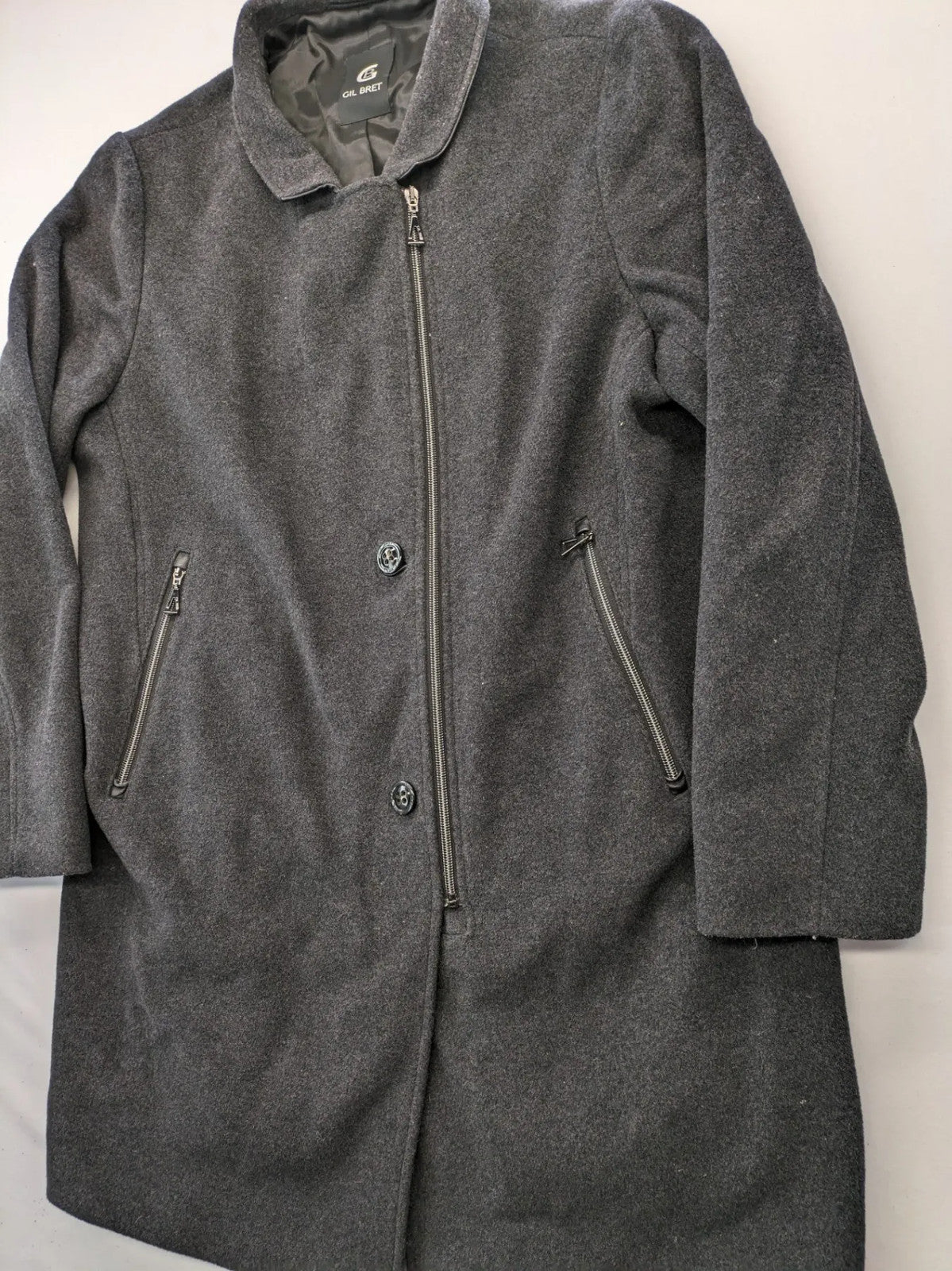 Gil Bret grey coat cashmere blend asymmetrical zipper two zip pockets