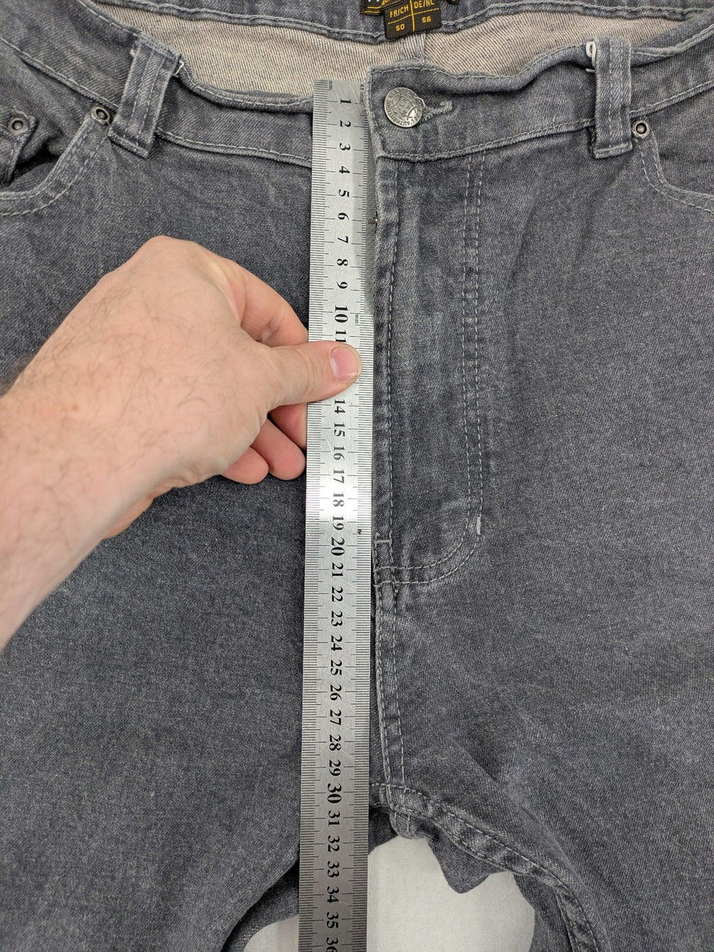Atlas For Men grey straight jeans 5-pocket design with stretch material for comfort.