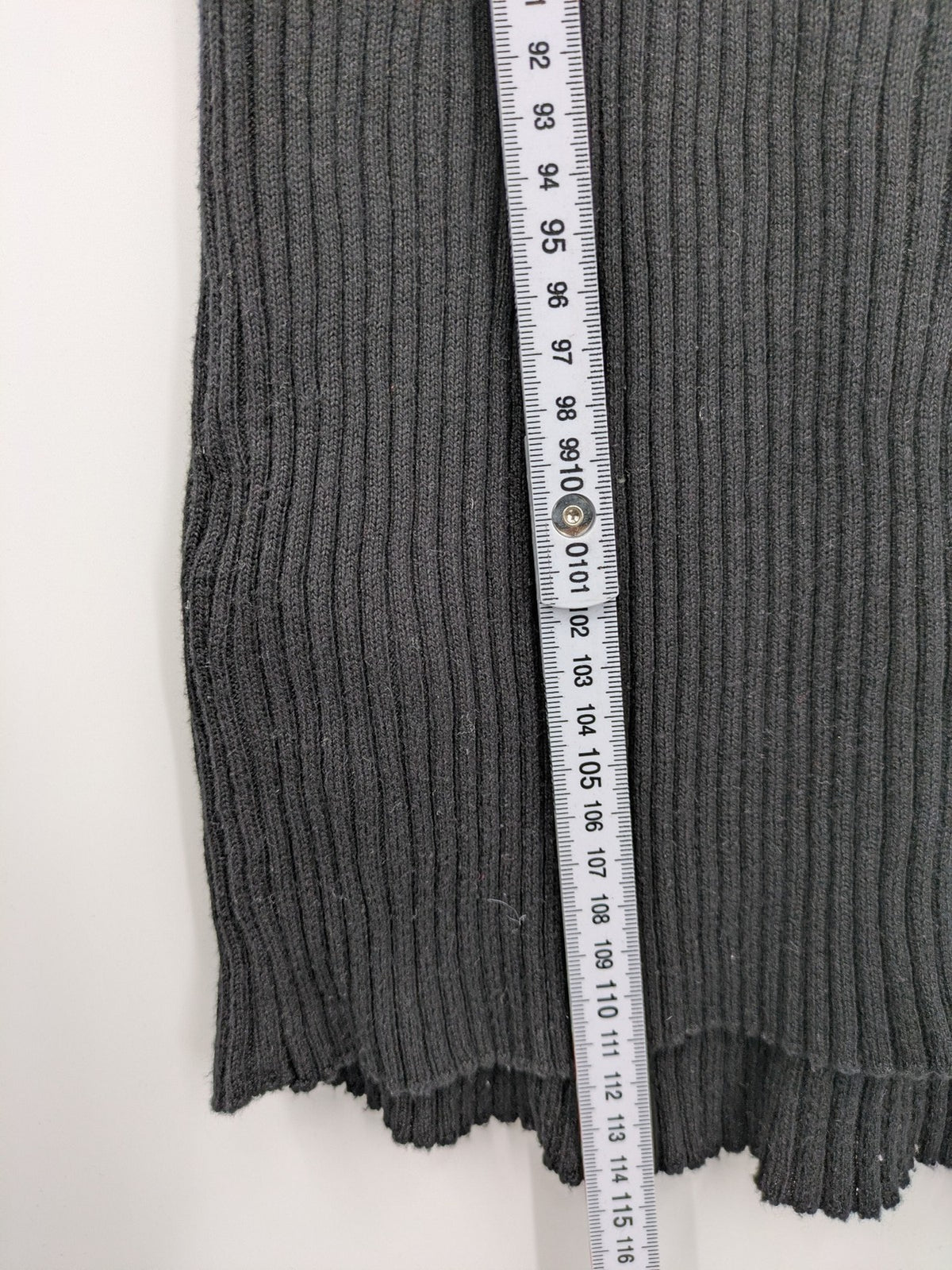 Atmosphere black bodycon midi dress with ribbed texture and long sleeves.