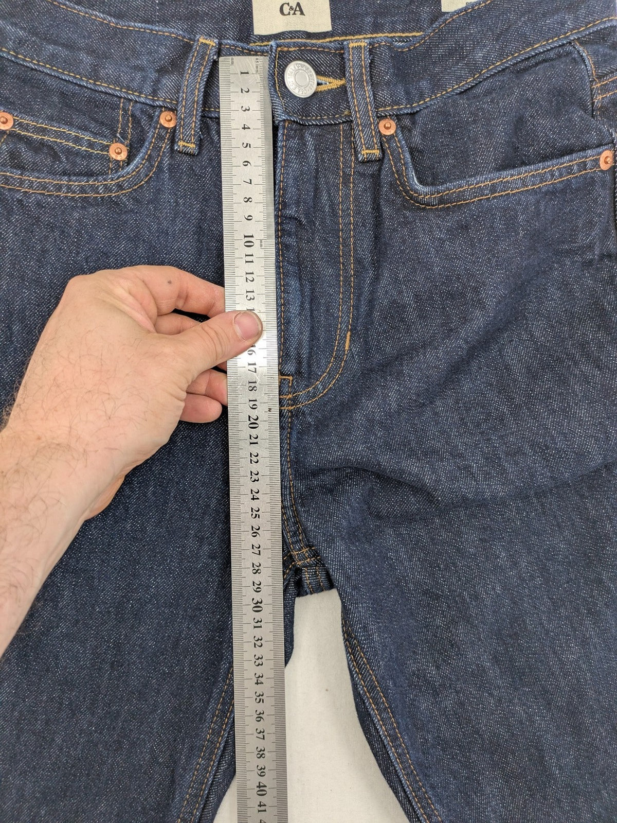 C&A blue straight jeans W28 L32 with 5-pocket design and contrasting orange stitching.