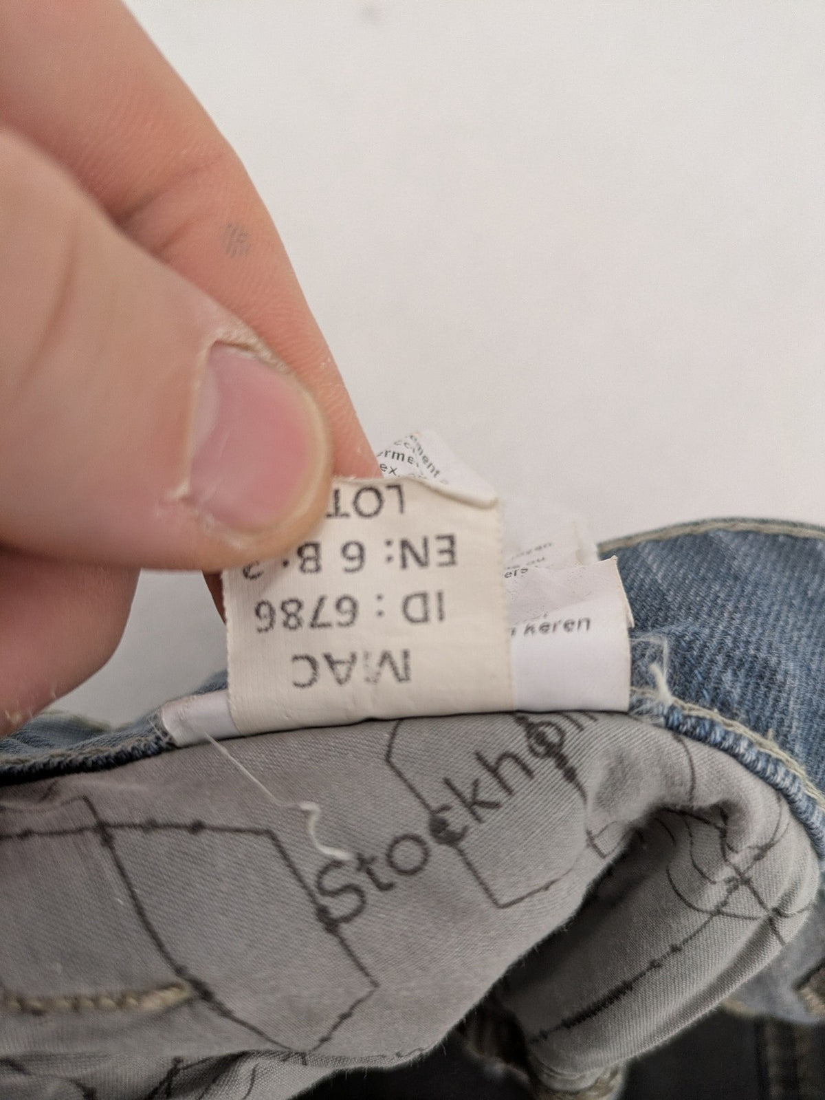 MAC straight jeans blue stretch denim 5-pocket design with zipper closure