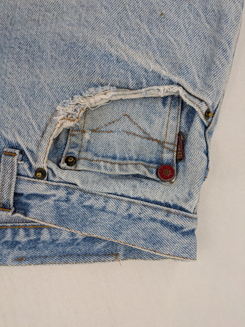 Lois straight jeans blue vintage wash 5-pocket style robust cotton denim