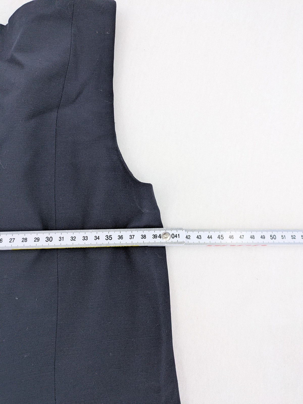 Reine Schurwolle navy dress sleeveless with square neckline, made from 100% virgin wool.