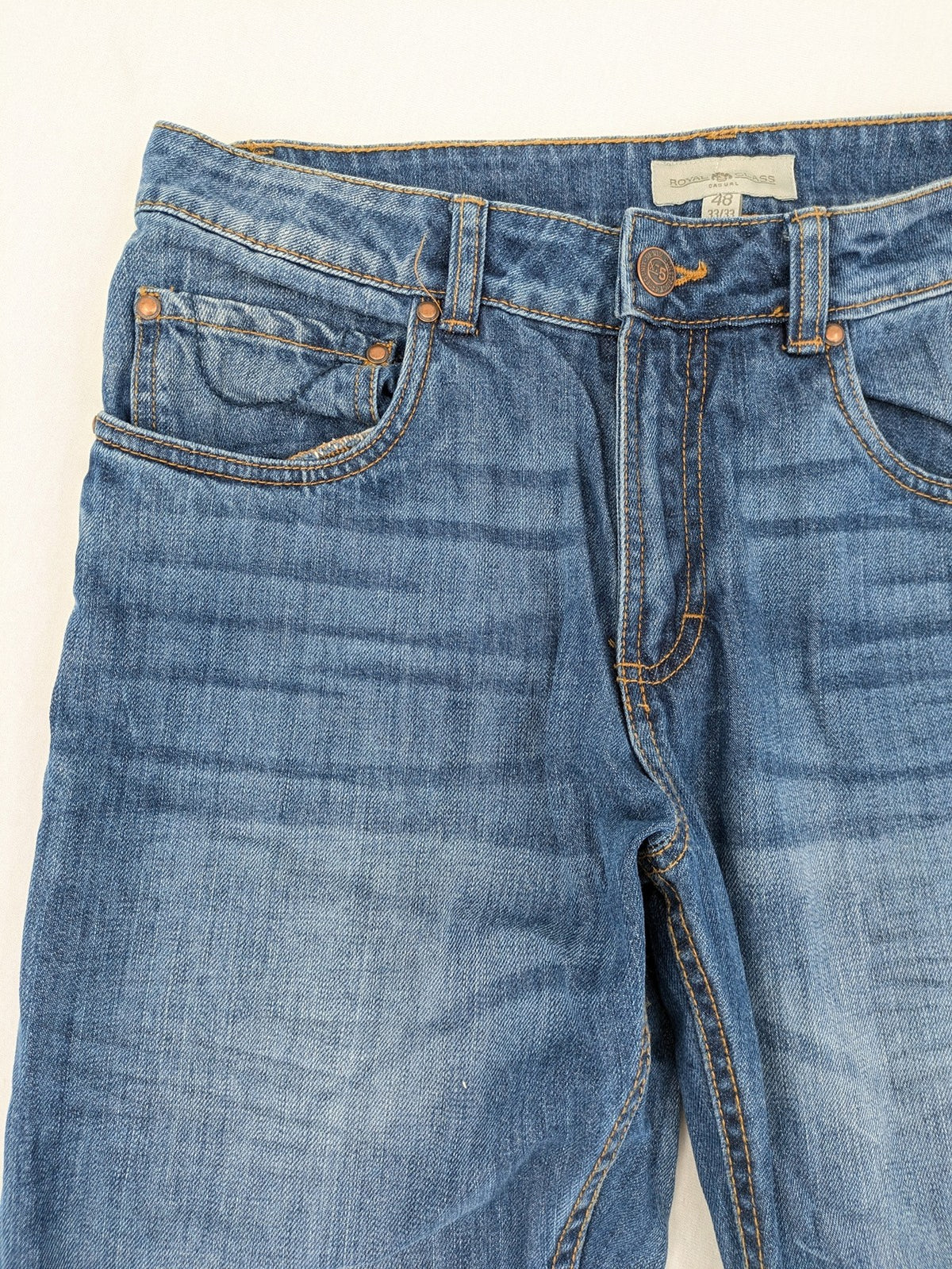 Royal Class blue straight jeans 5-pocket design, medium wash, made from organic cotton.