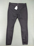 Zizzi grey skinny jeans with 5-pocket design and stretch material, new with tags.