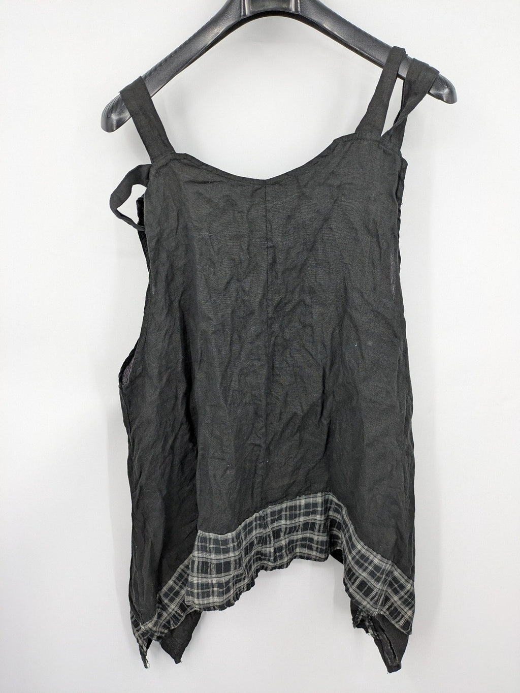 Lagenlook black linen bridal party dress asymmetrical cut with checkered hem and diagonal zipper.