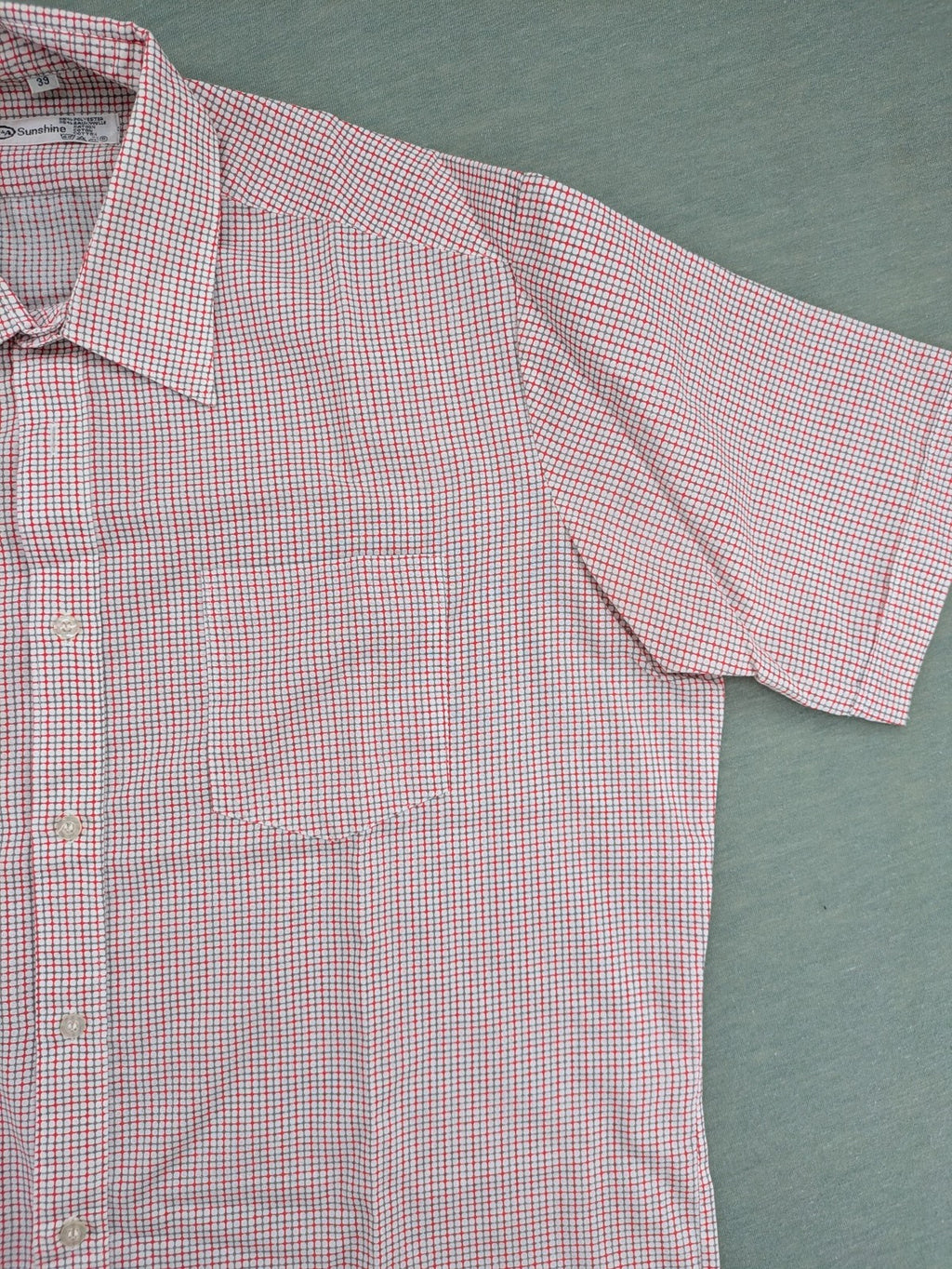 C&A short-sleeve shirt pink white checkered pattern, single chest pocket, polyester cotton blend.