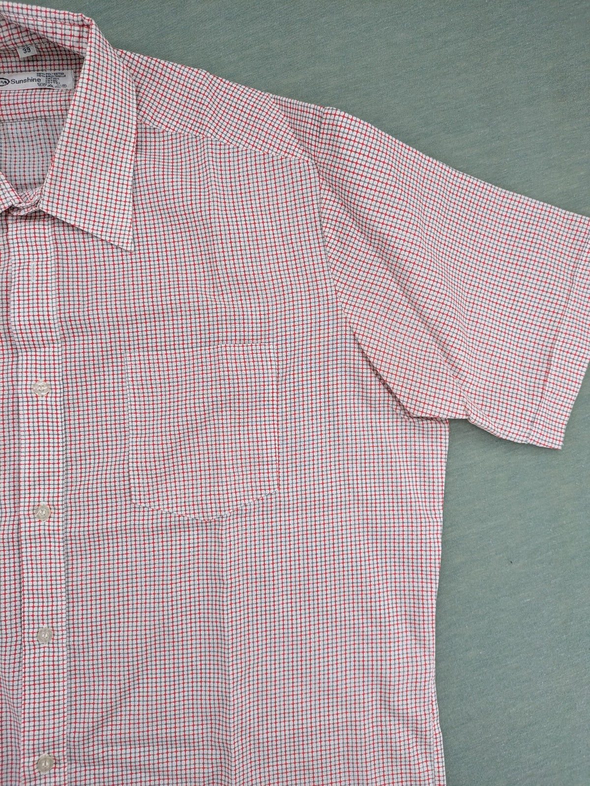 C&A short-sleeve shirt pink white checkered pattern, single chest pocket, polyester cotton blend.