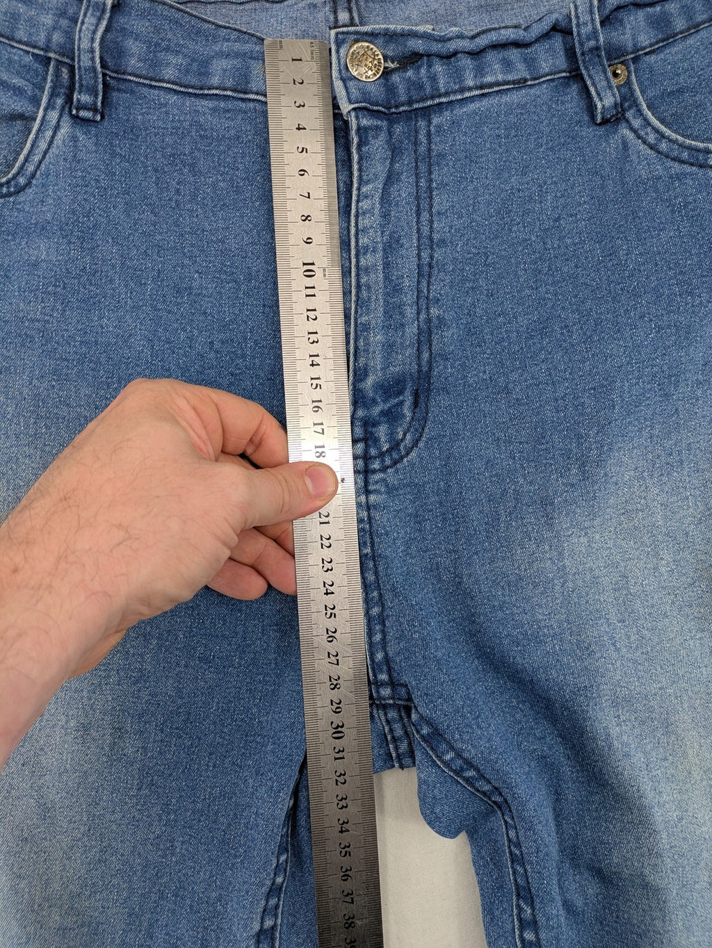 Atlas For Men blue straight jeans classic fit 5-pocket design medium wash denim