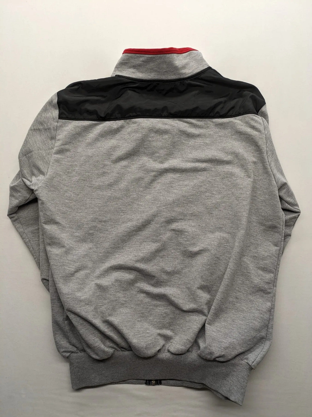 Cramp Sport grey training jacket XXL with red collar and embroidered logo.