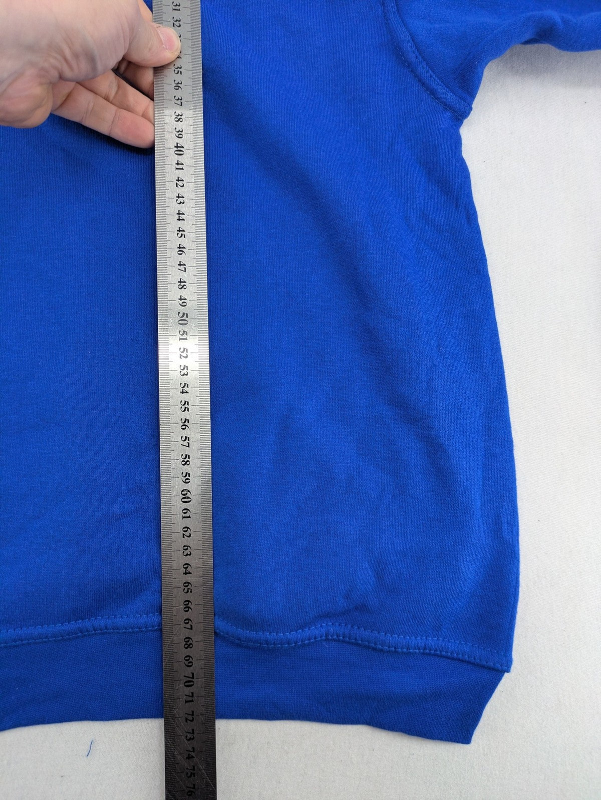 AFD blue pullover hoodie with "AfD Allgemeine Freie Denker" graphic and kangaroo pocket.