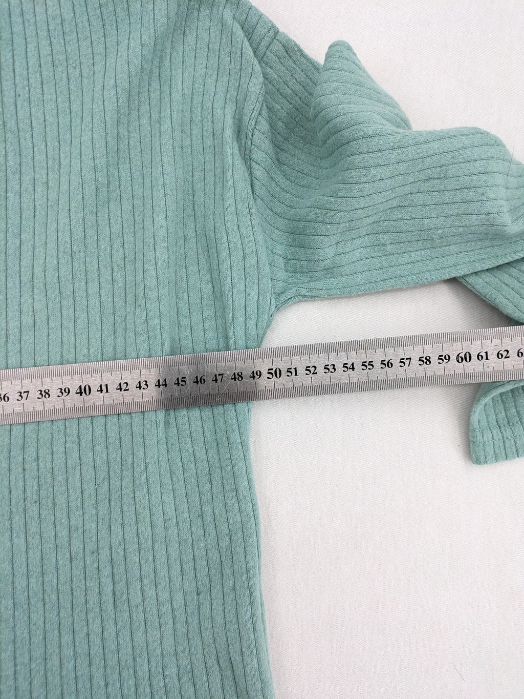 Original knit jumper mint green ribbed texture classic round neck long sleeves