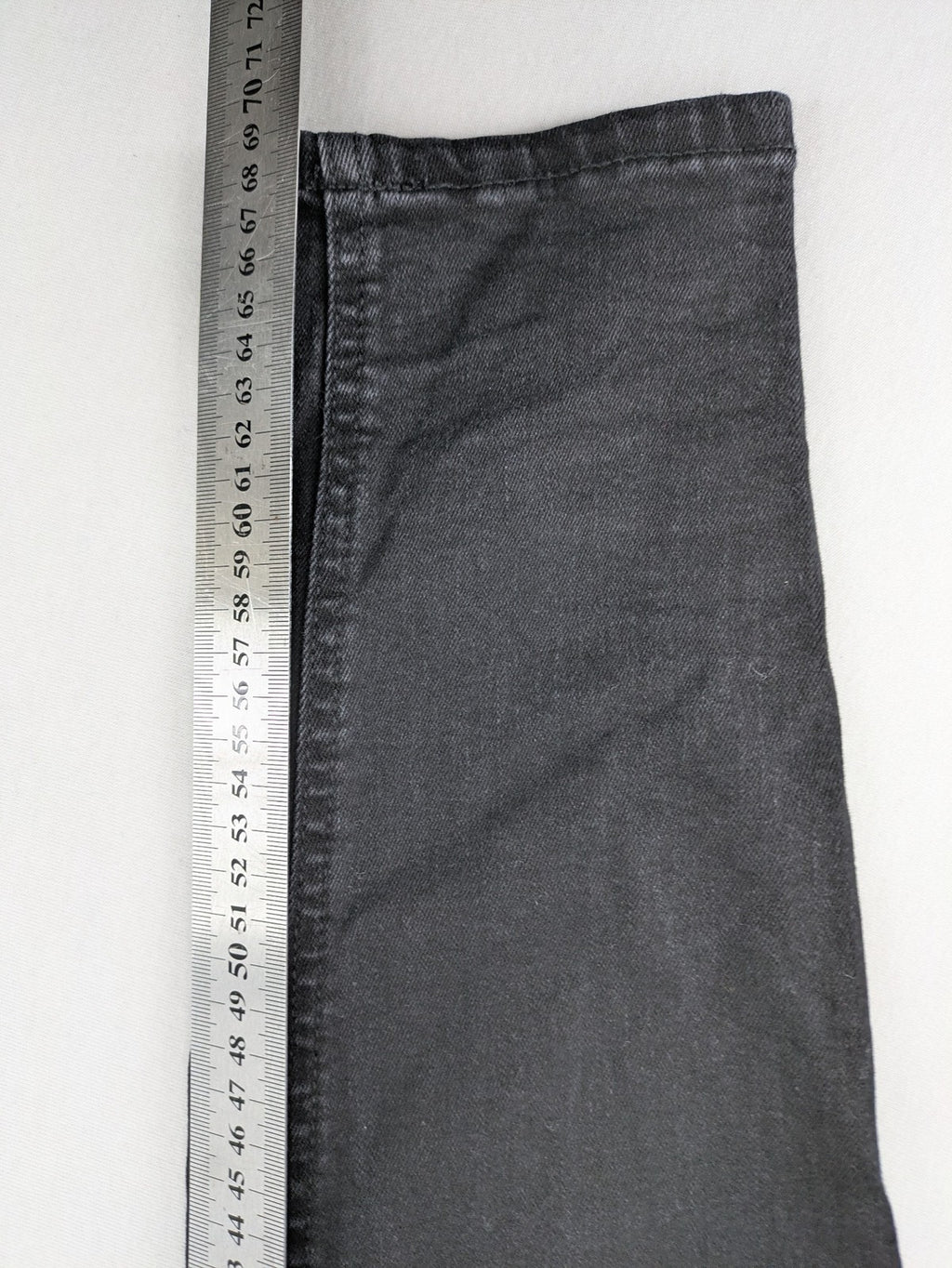 Pull&Bear grey skinny jeans high rise with classic five-pocket design and stretch denim.