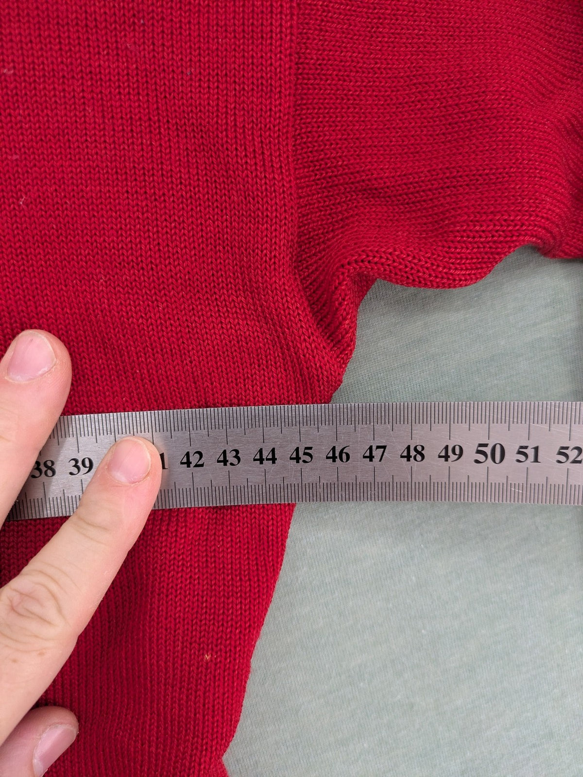Beise Moden red turtle neck jumper ribbed cuffs warm wool blend