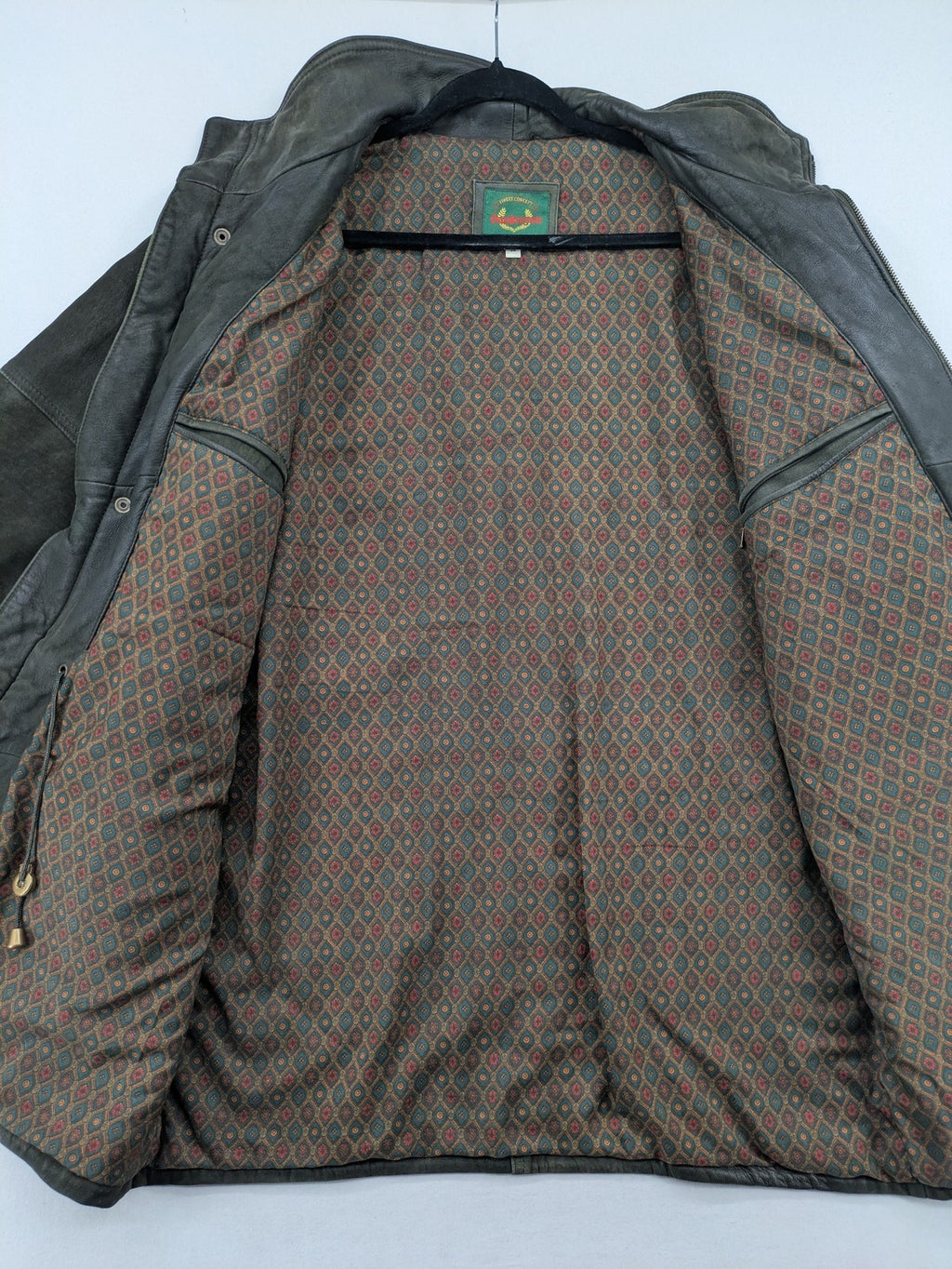 Sonderson grey leather jacket size 52, robust design with patterned lining and YKK zipper.