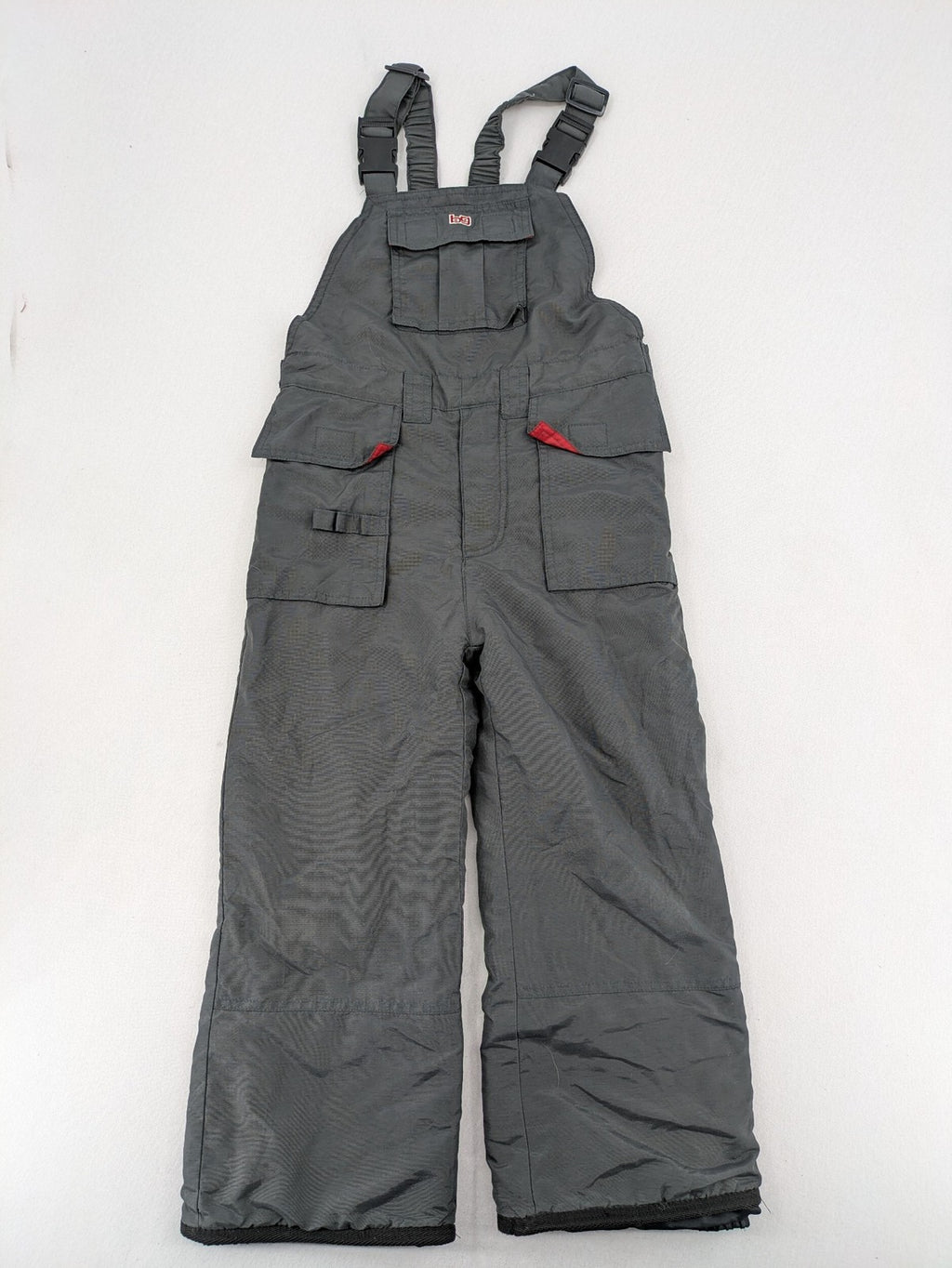 H&M grey snow pants with red accents, adjustable straps, and multiple cargo pockets.