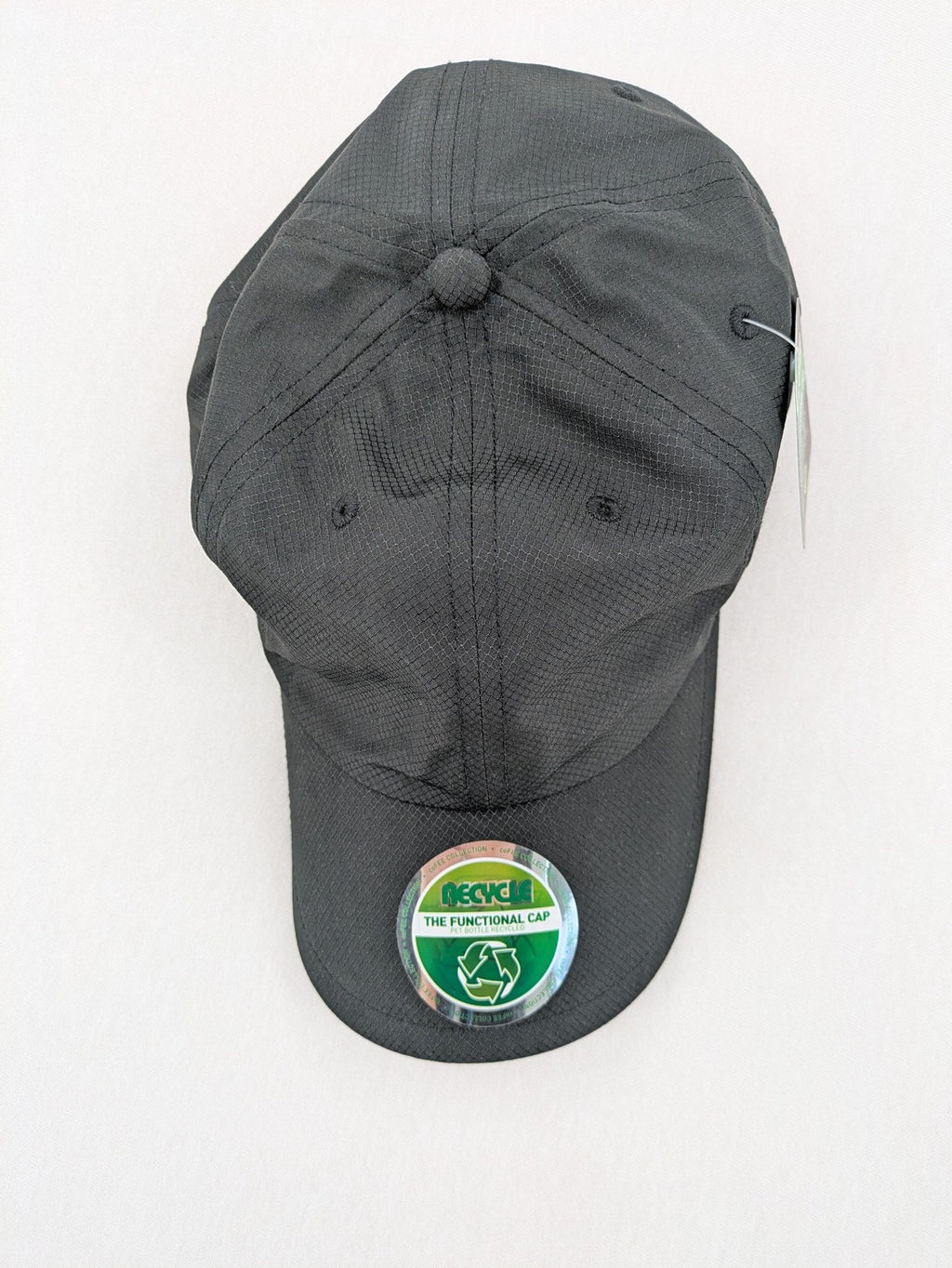 Funktional grey baseball cap with embroidered Dormakaba logo and modern ripstop texture.