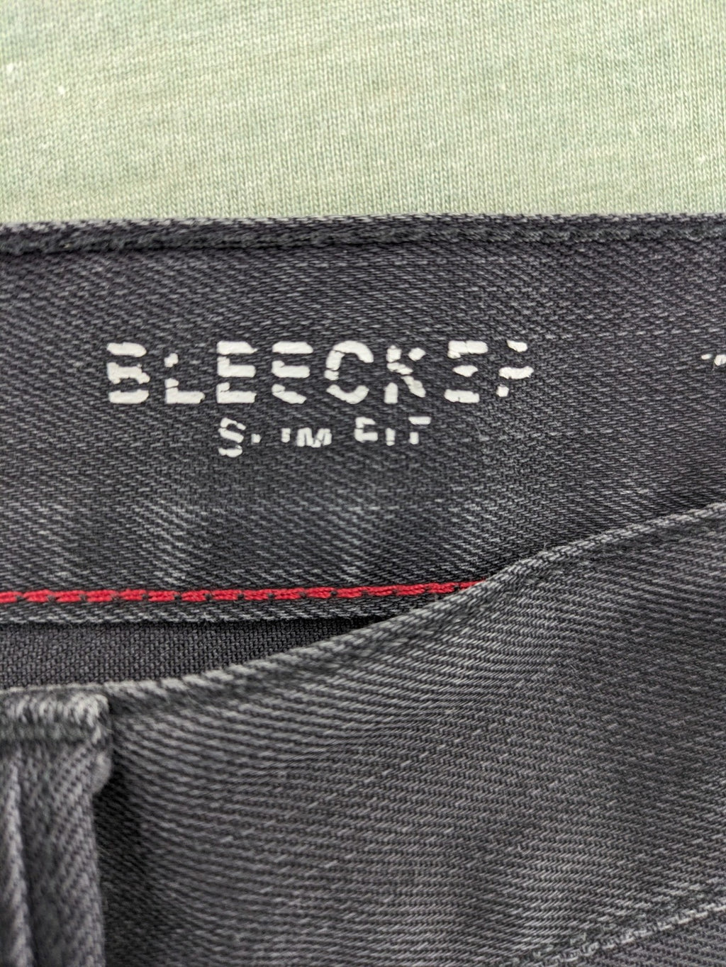 Tommy Hilfiger grey straight jeans faded denim with iconic logo detail.