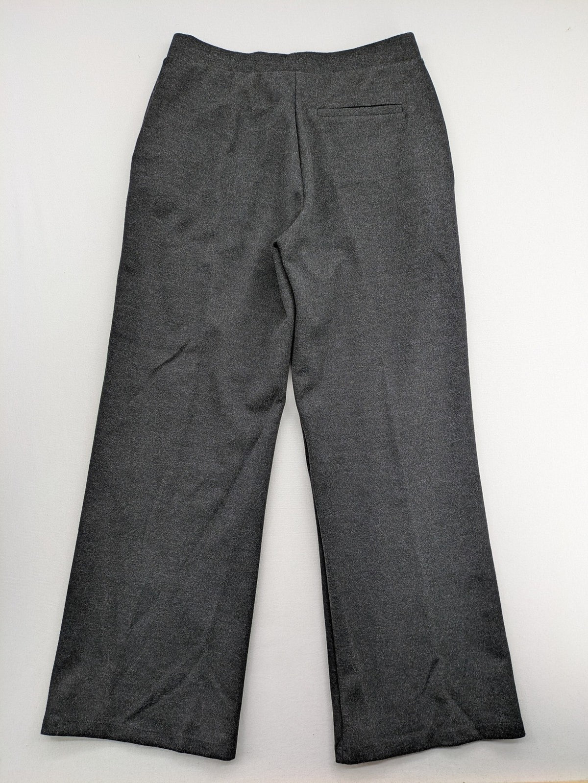 Zara grey wide-leg pants with front decorative seams and soft fabric blend.