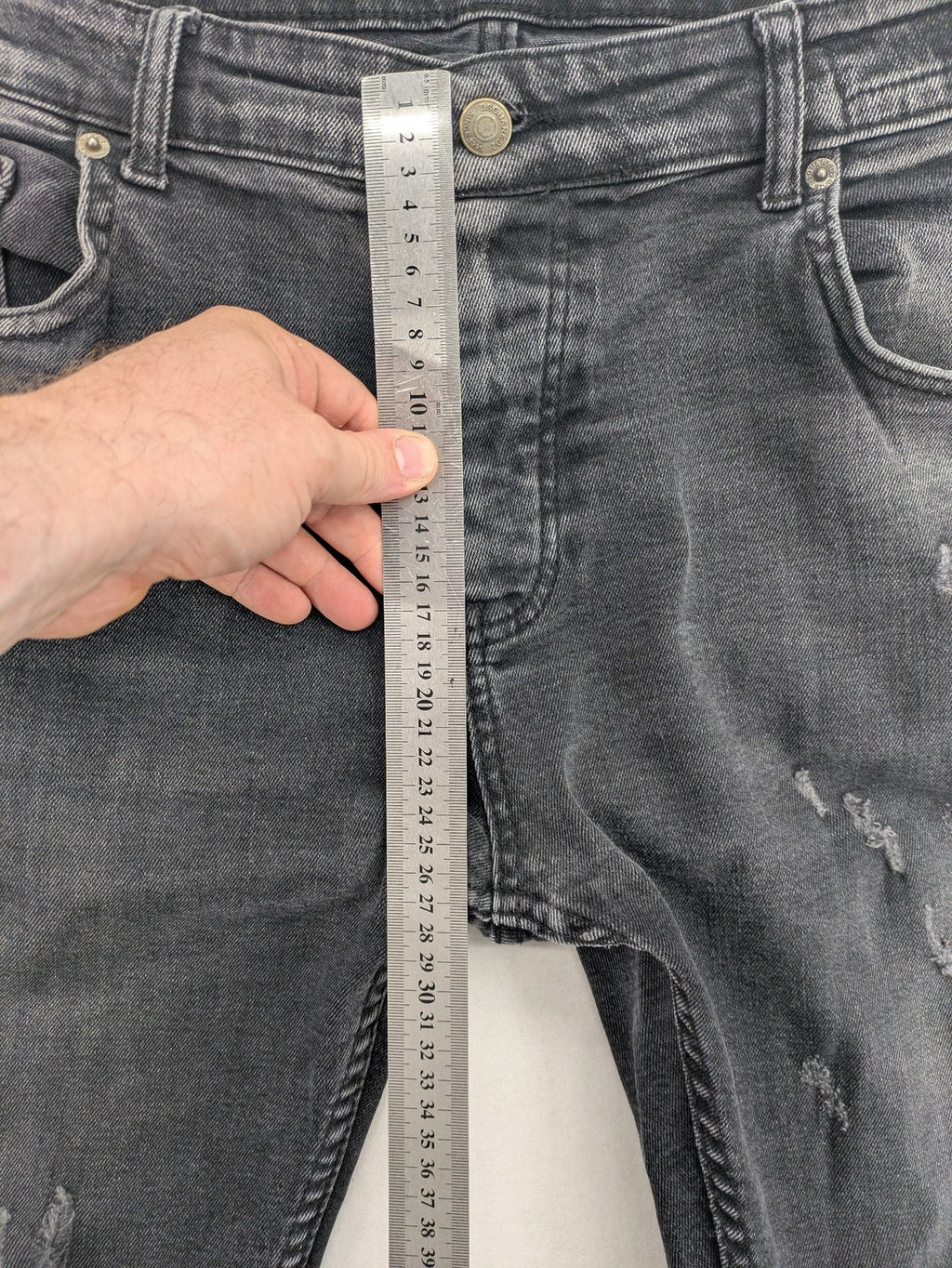 Dsquared2 grey slim jeans distressed finish button fly five-pocket design