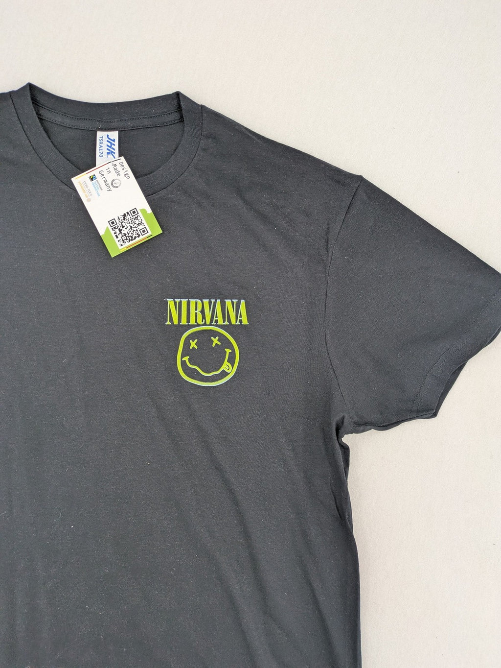 Bandshirt grey band t-shirt featuring yellow Nirvana smiley logo graphic, 100% cotton.