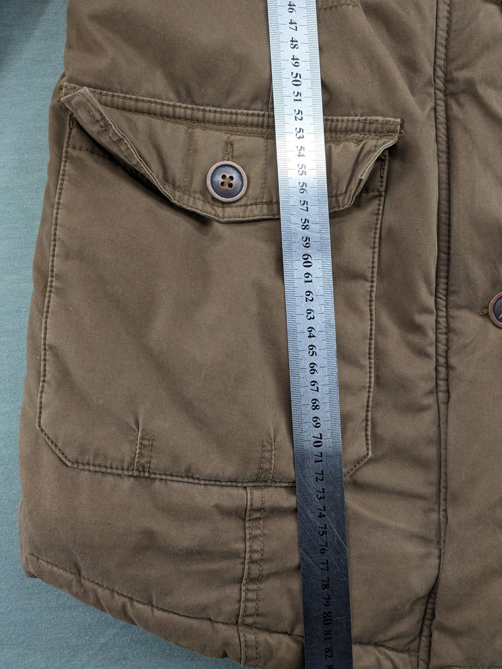 Cecilia Classics brown jacket quilted cotton with adjustable waist and zipper-button closure.