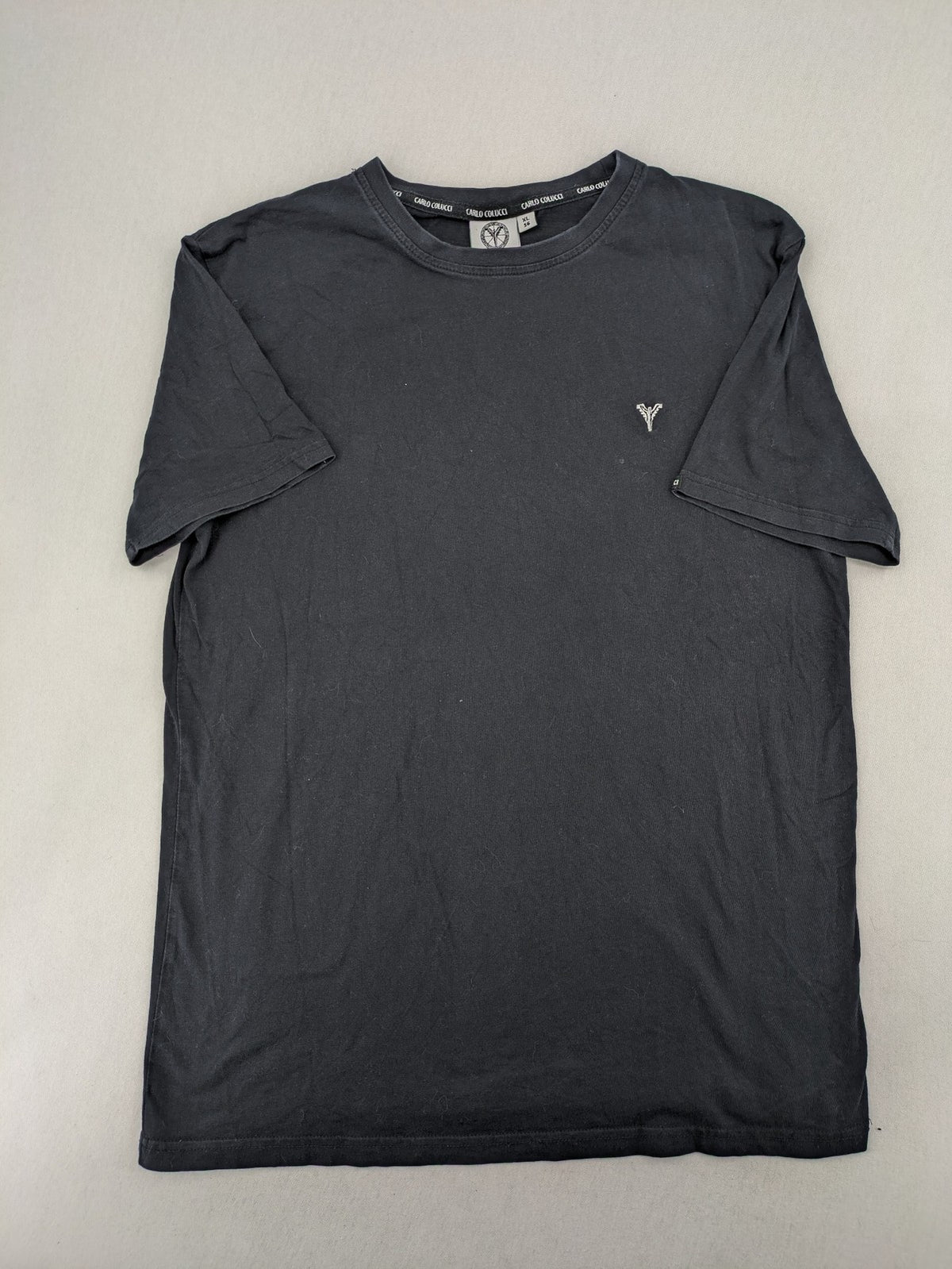Carlo Colucci grey t-shirt with embroidered logo on chest and brand label details.