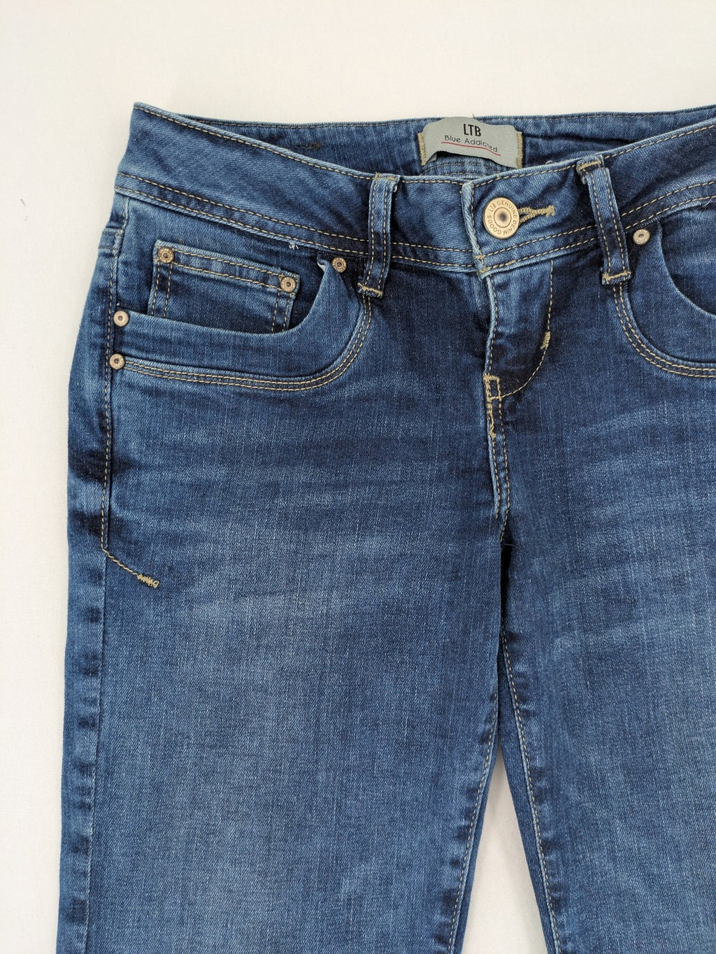 LTB blue bootcut jeans with classic 5-pocket design and low-rise fit.