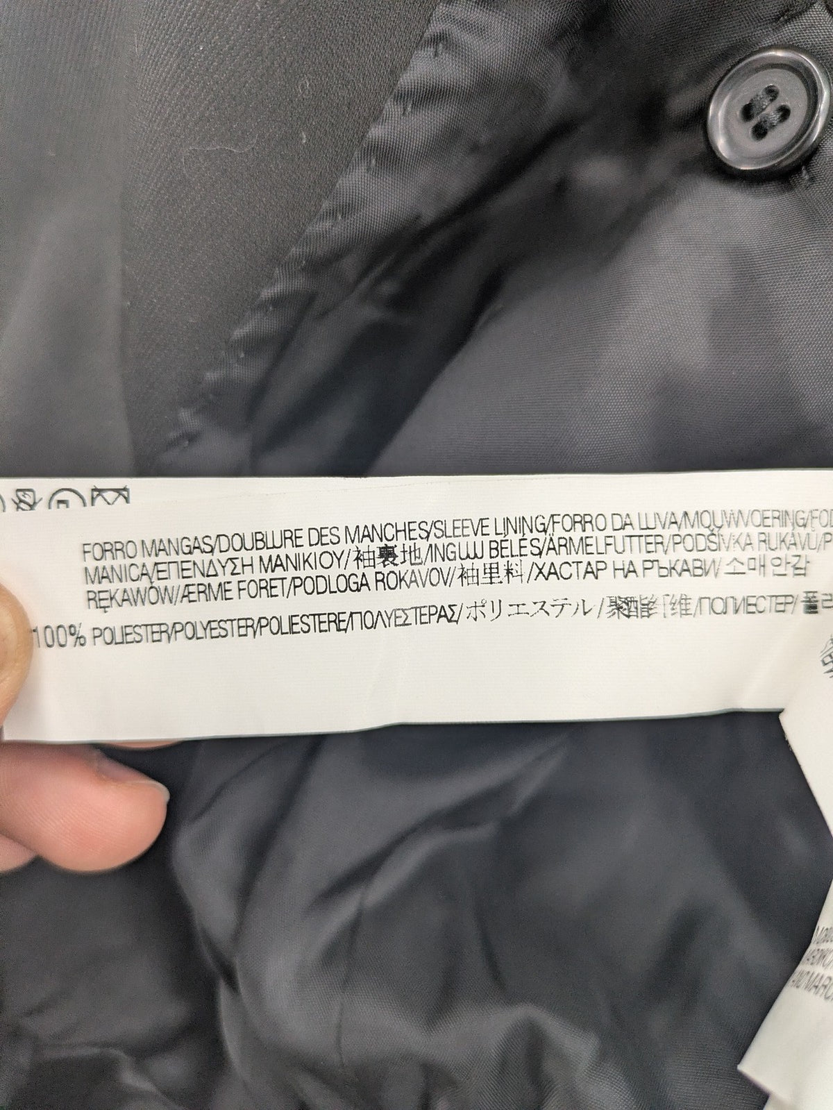 Zara Man grey blazer two-button design with structured silhouette and smooth lining.