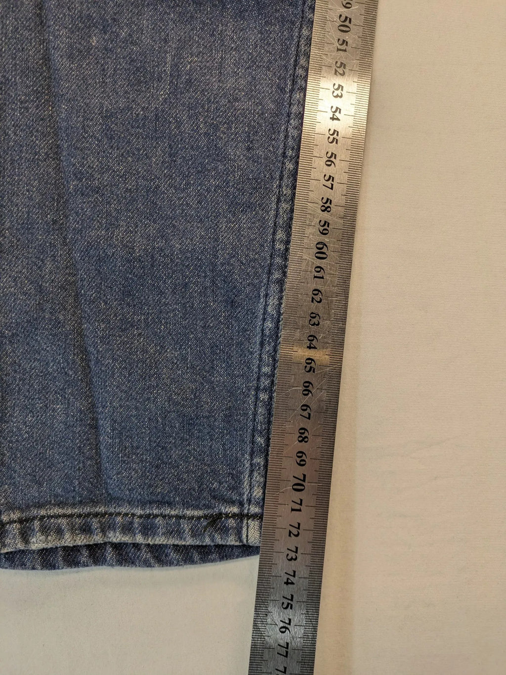 Only & Sons blue straight jeans with classic 5-pocket design and button fly.