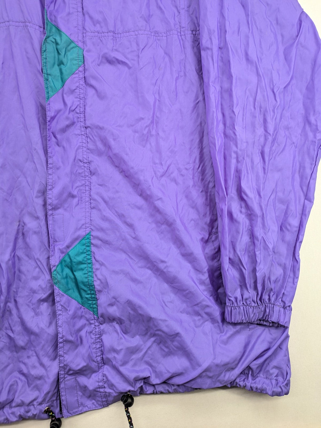 Linea blue and green vintage windbreaker jacket, 90s colorblock design, 100% polyamide.