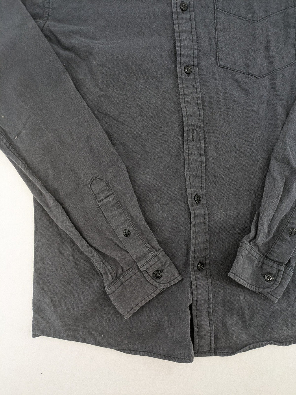 Clockhouse grey long-sleeve shirt with stand-up collar and chest pocket, 100% cotton.