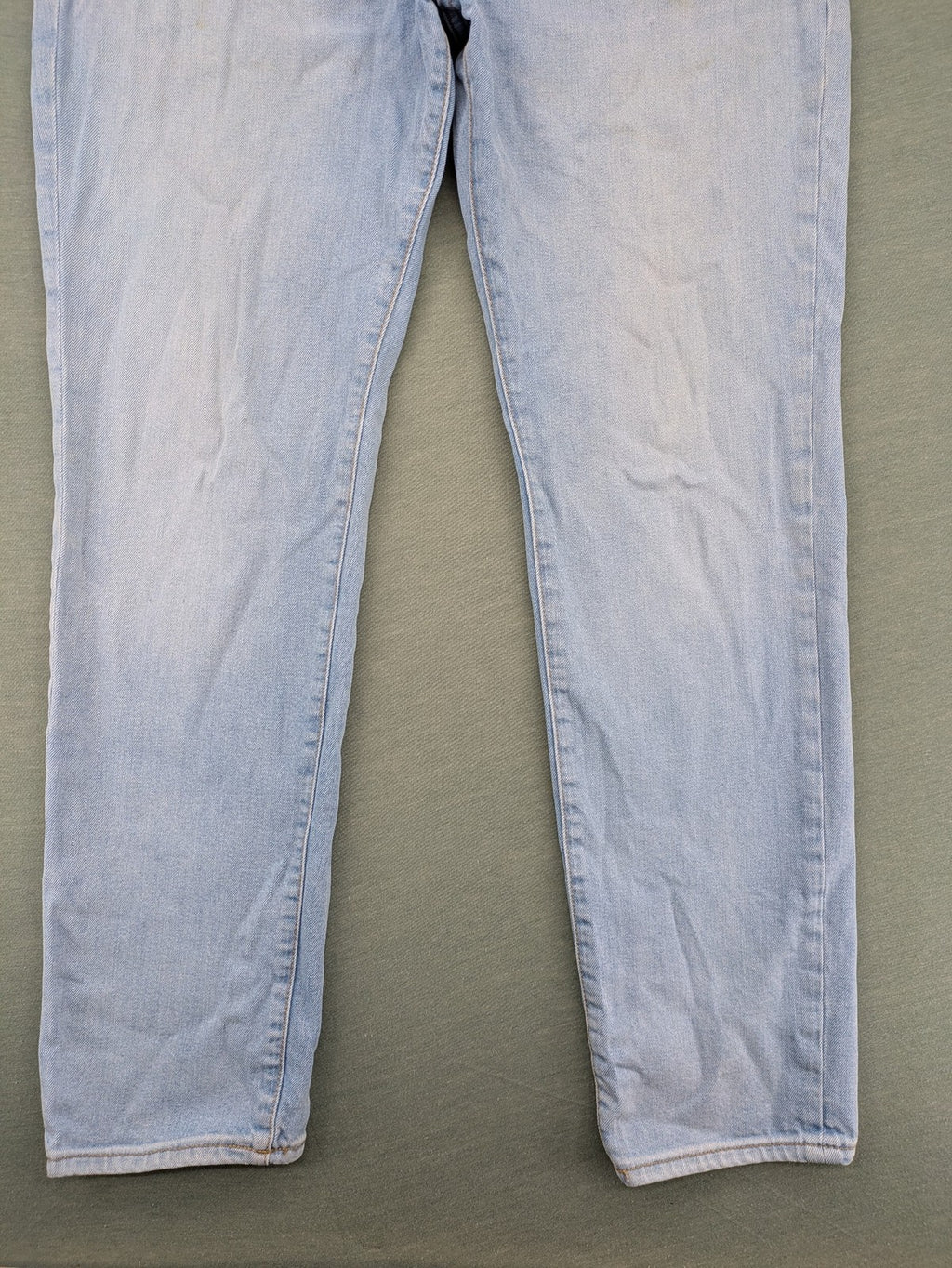 Selected Homme blue straight jeans classic five-pocket design made from 100% organic cotton